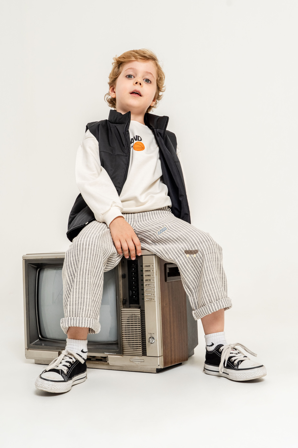 Jikko Baby Boys' Puffy Vest, Basketball Printed Sweatshirt and Striped Pants 3-Piece Set 9107