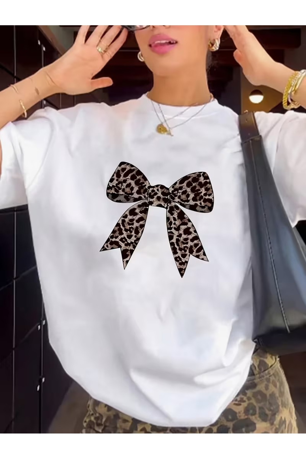 puolikuu Kadın Rahat Kalıp Tshrit Karışık Baskılı Tshirt