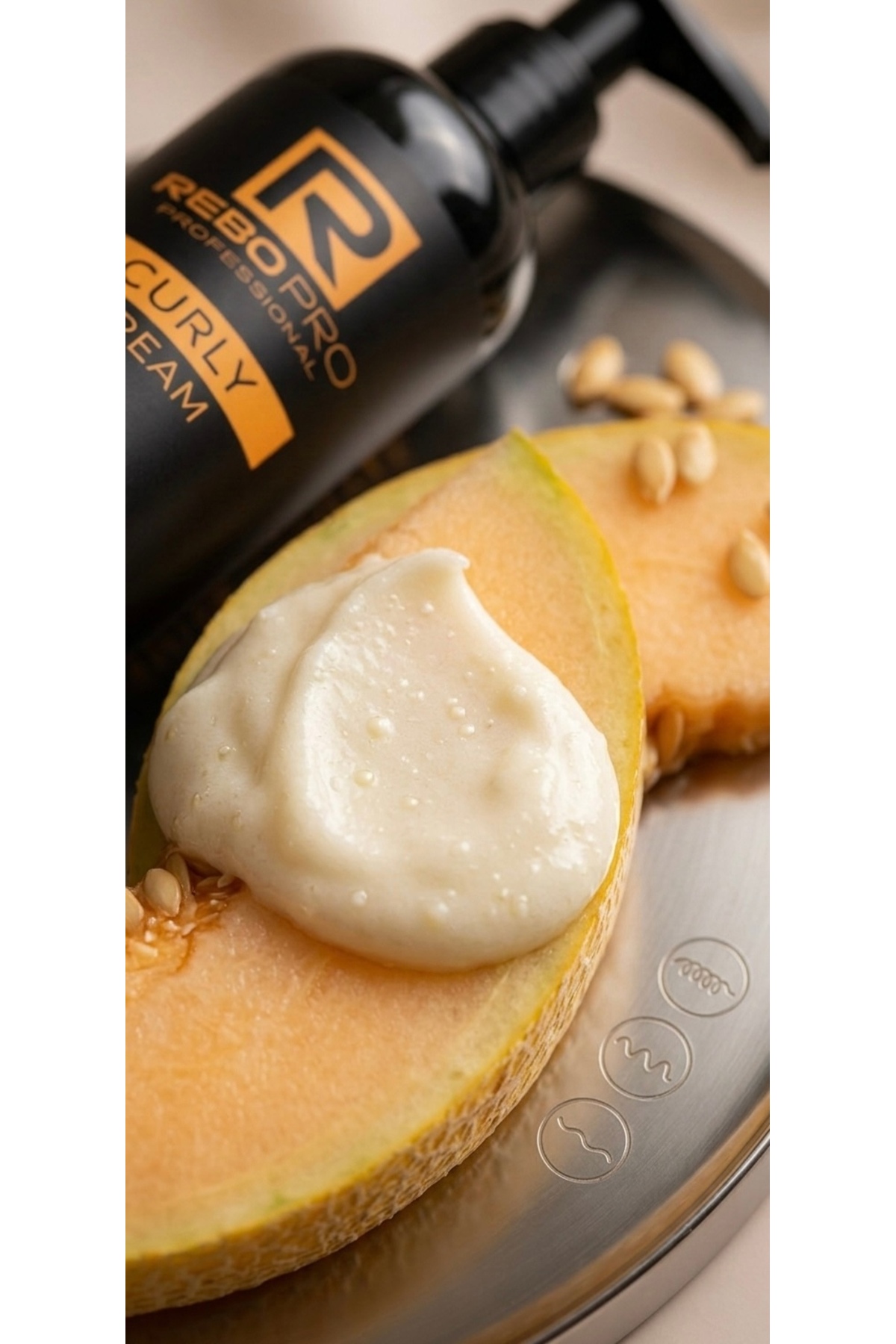 REPO PRO CURLY CREM MÜKEMMEL BUKLELER BUKLE BELİRGİNLEŞTİRİCİ KREM 300ML — REPO300ML — تصویر 2 از 4