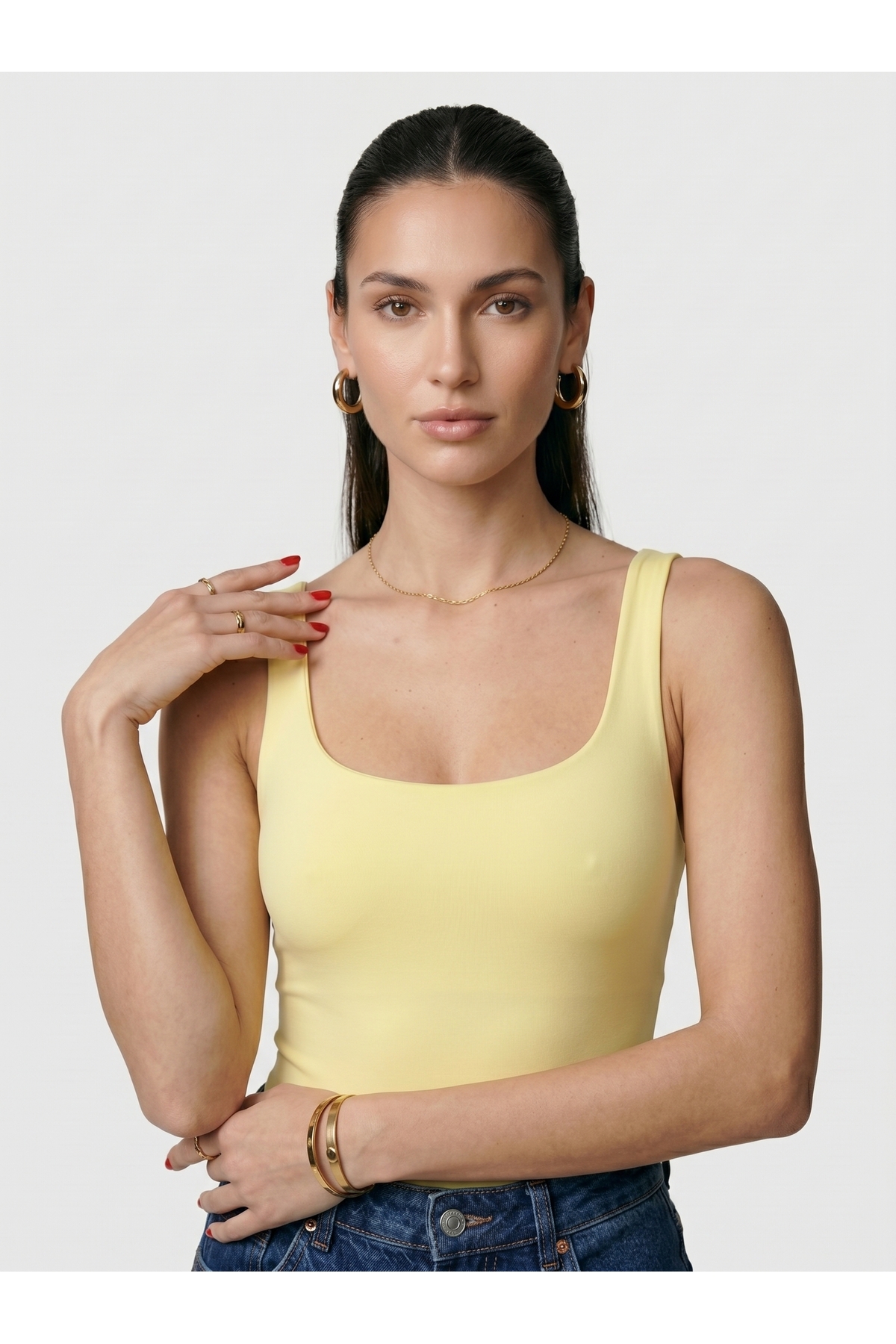 Kadın Kare Yaka Kalın Askılı Çıtçıtlı Body Slim Fit Dar Kalıp Likralı Bodysuit - Sarı 2