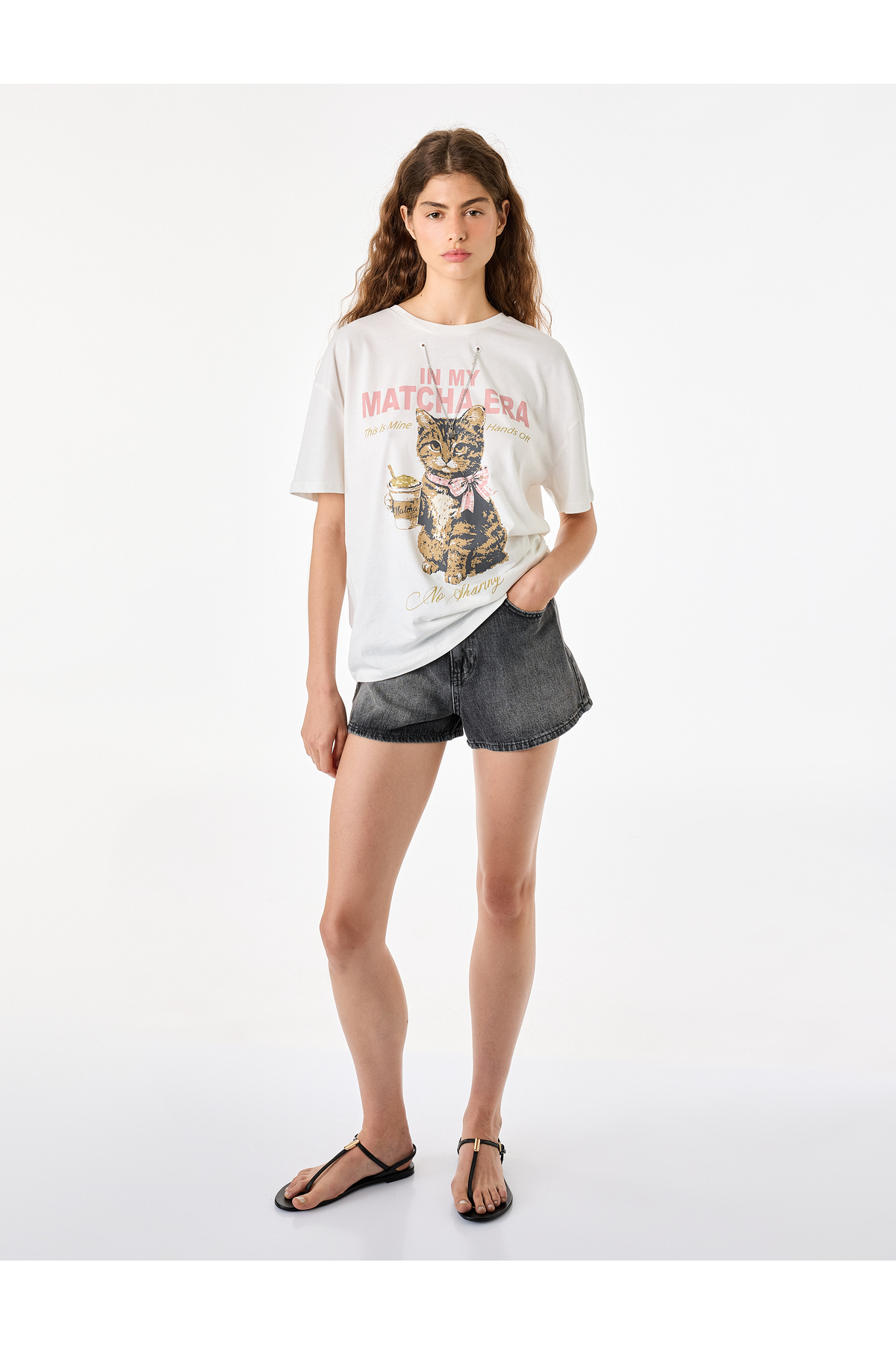 Koton Chain Necklace Detailed Short Sleeve Crew Neck Cat Printed T-Shirt