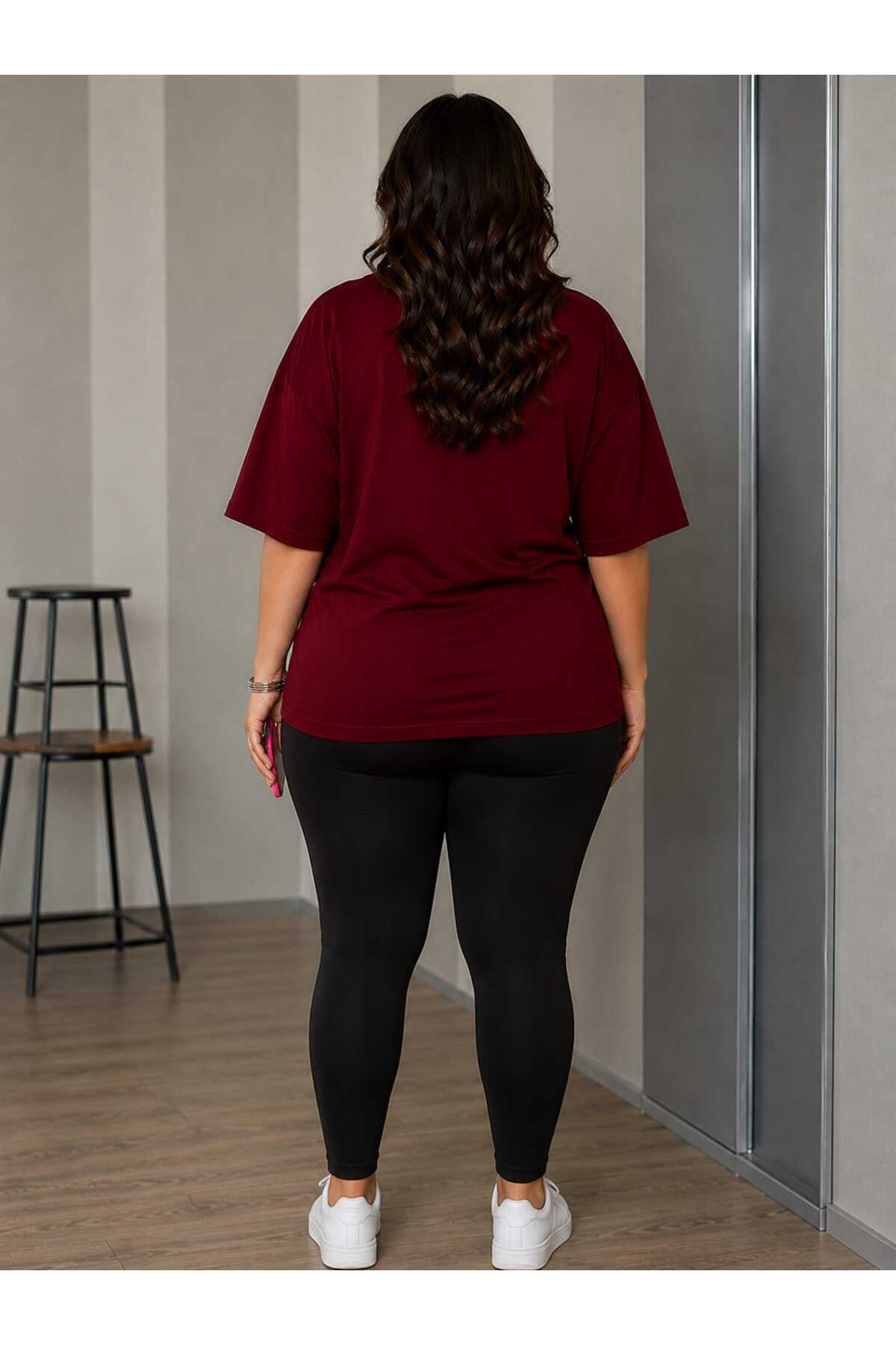 ZAVIXO Büyük Beden Kadın Oversize Cherry Baskılı Basic Tişört Leopar Desenli Bisiklet Yaka Kısa Kollu Rahat Günlük Tişört Bordo görsel 3