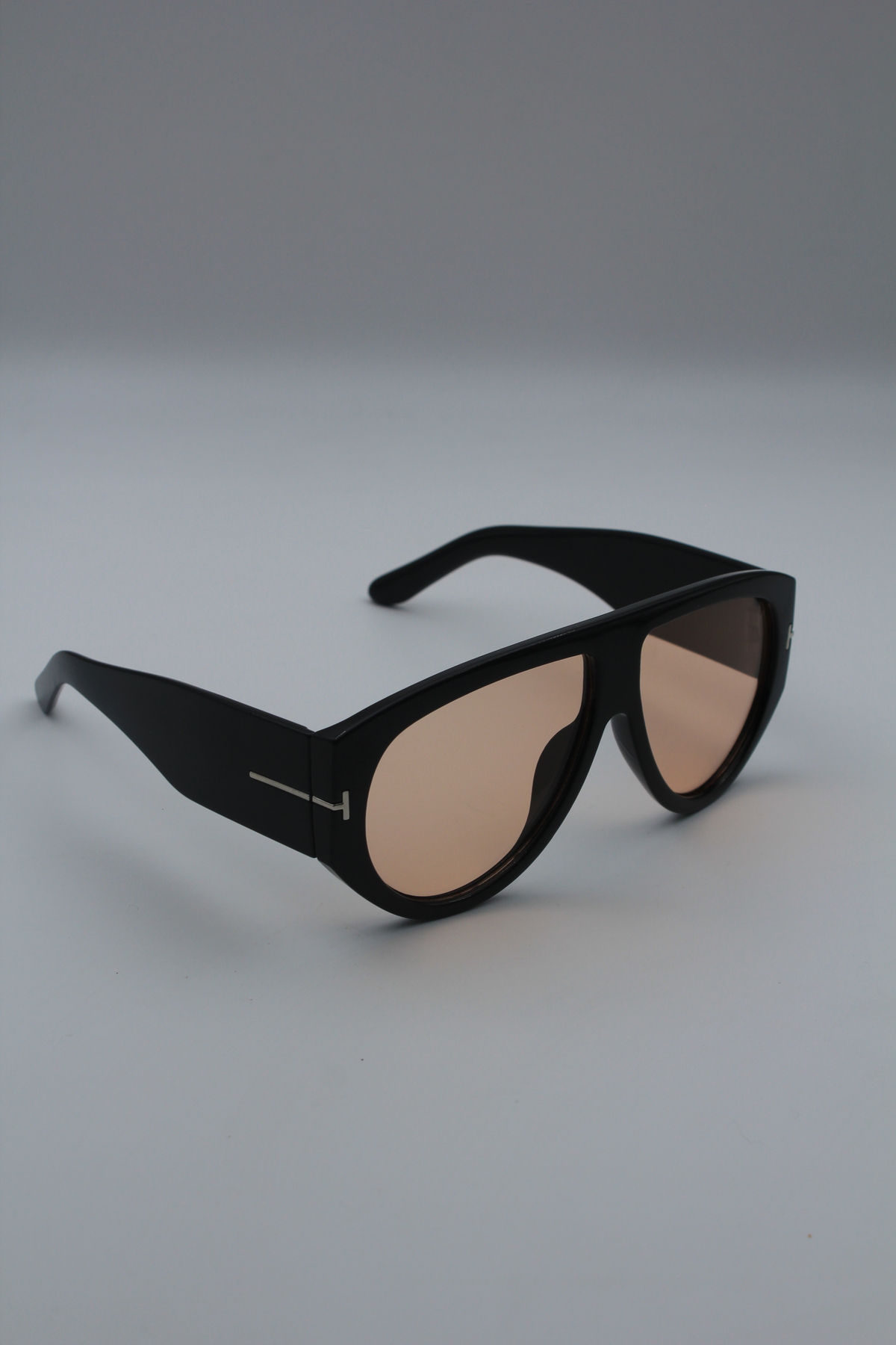 MissBella Eyewear - BOLD Kalın Siyah Kemik Çerçeveli Retro Kadın Güneş Gözlüğü