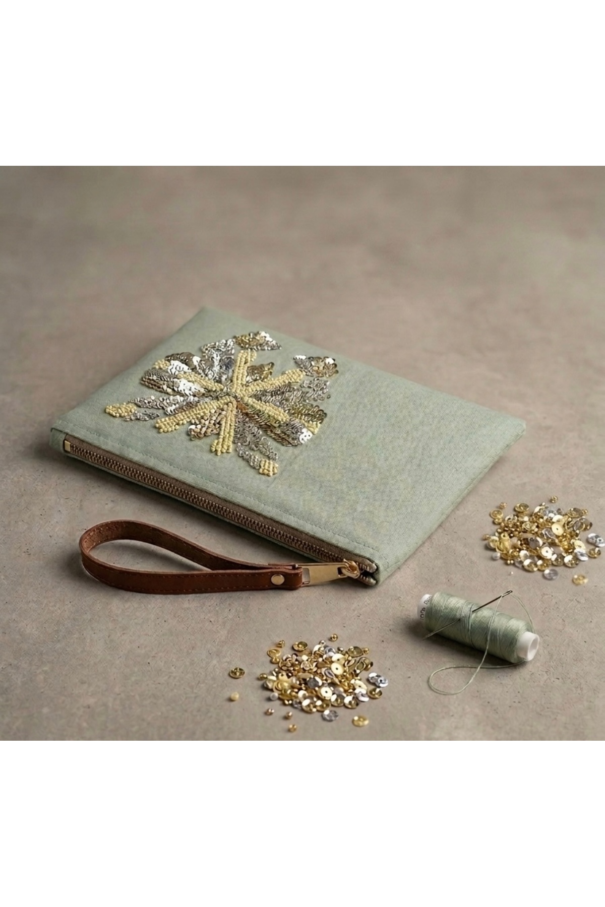 Ruche Atelier El İşlemeli Boncuk Nakışlı Clutch Çanta görsel 4