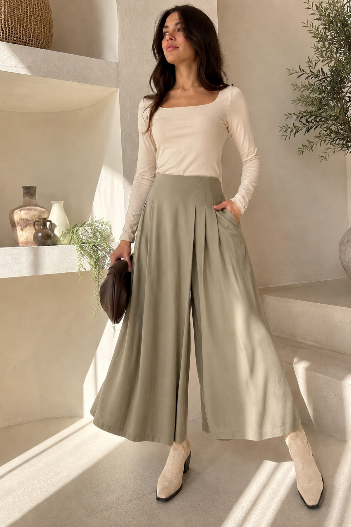 Fioria Women's Khaki 100% Tencel Elastic Waist Double Pocket Skirt-Looking Pants