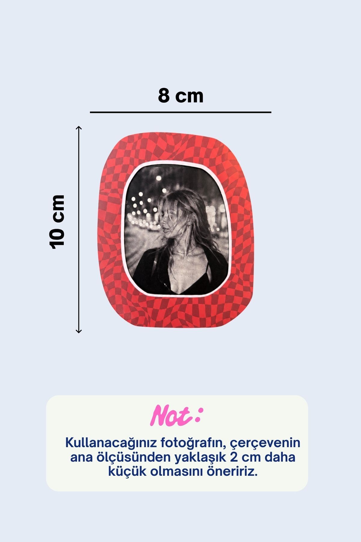 Kırmızı Magnet Fotoğraf Çerçevesi – Dalgalı Dama Desenli