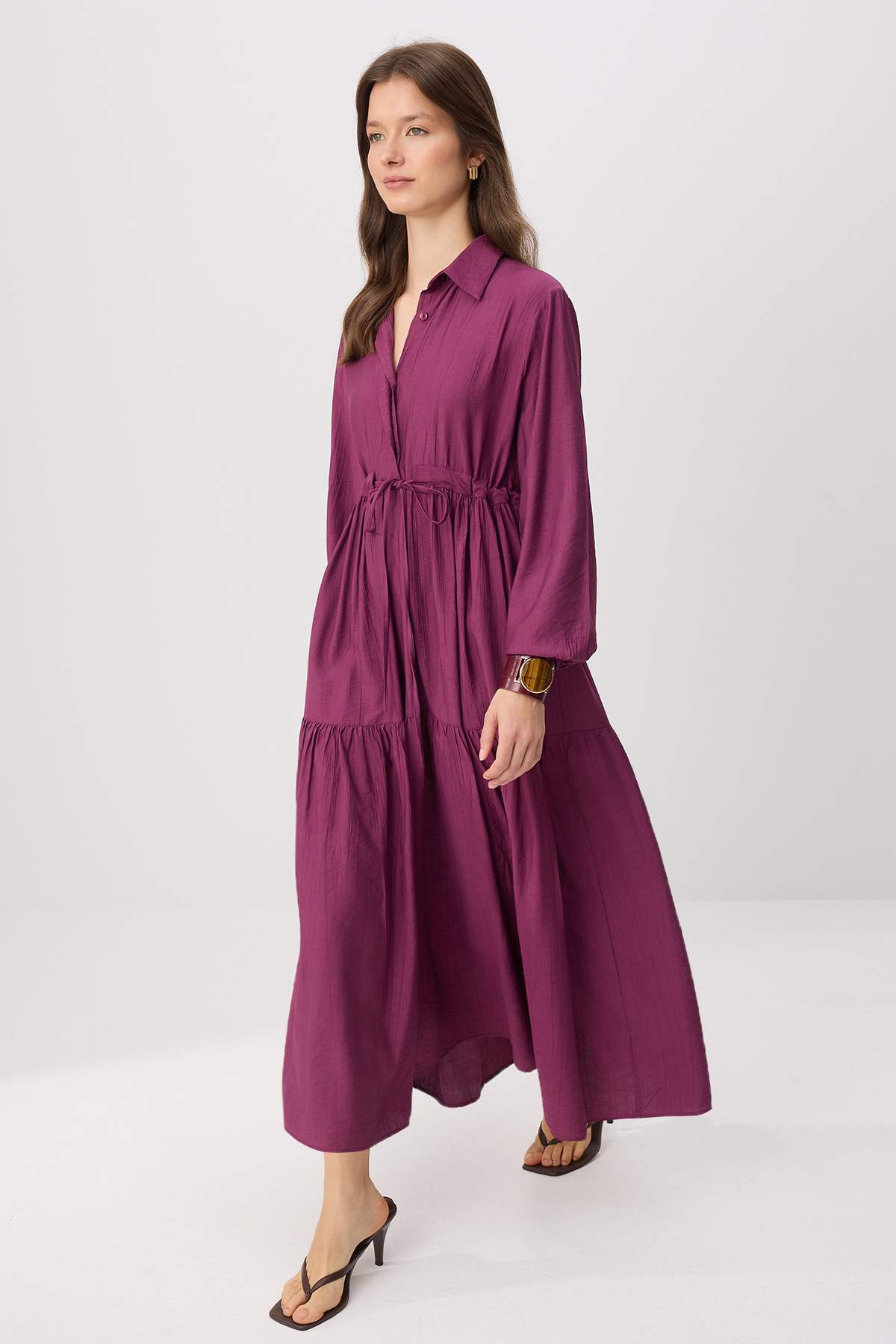 Trendyol Modest Pflaumenfarbenes, kühlendes Maxi-Gewebtes Hijab-Kleid mit Tai...