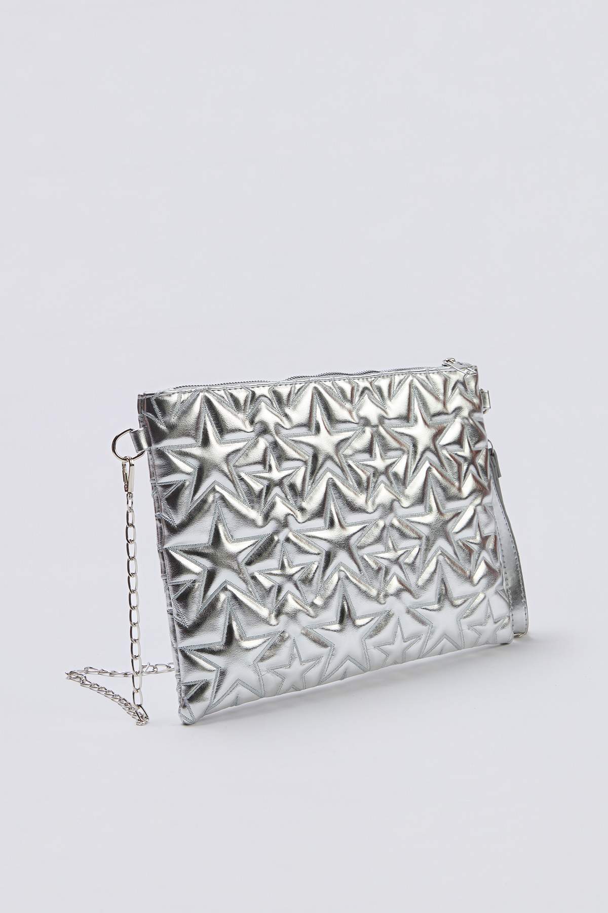 zenska-srebrna-clutch-torba