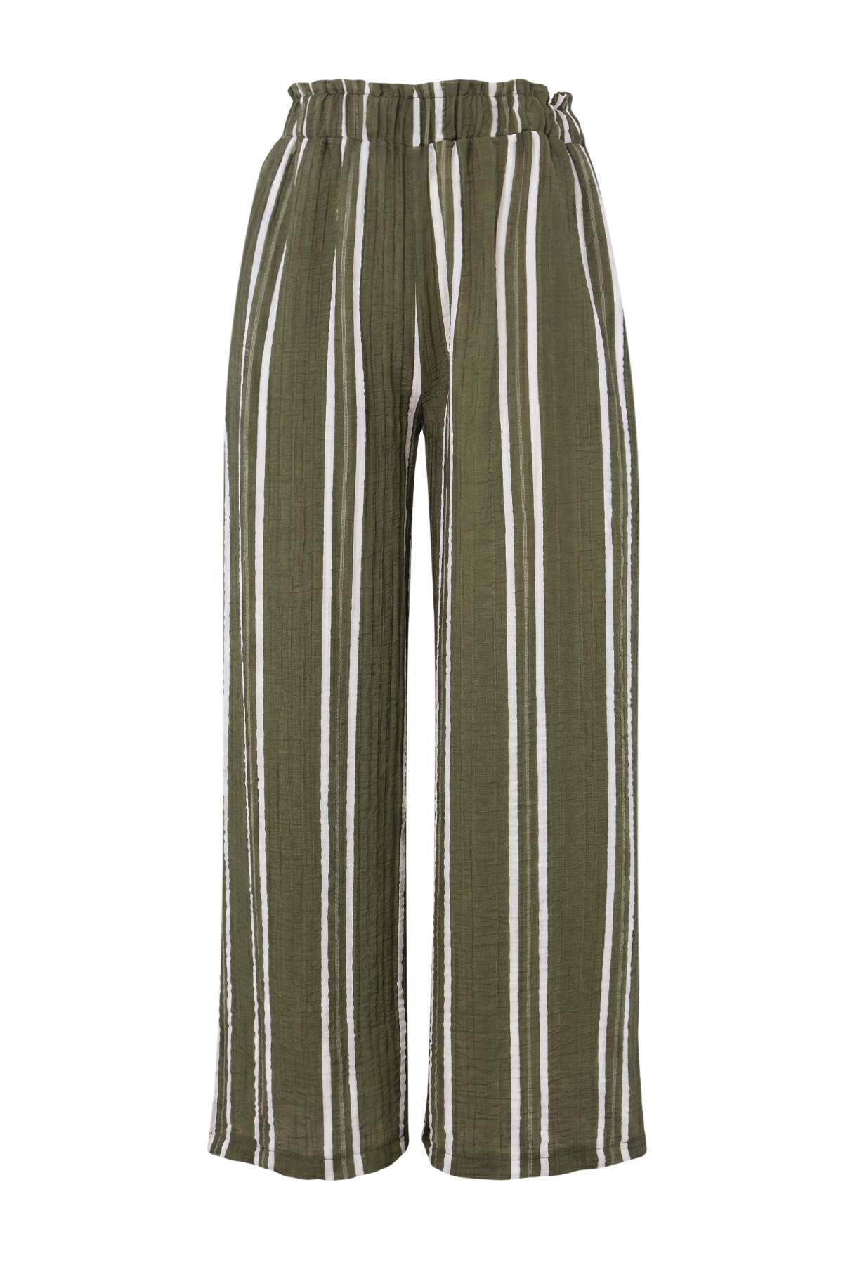 Trendyolmilla Haki Çizgili Dokuma Regular Plaj Pantolon TBESS26PL00014