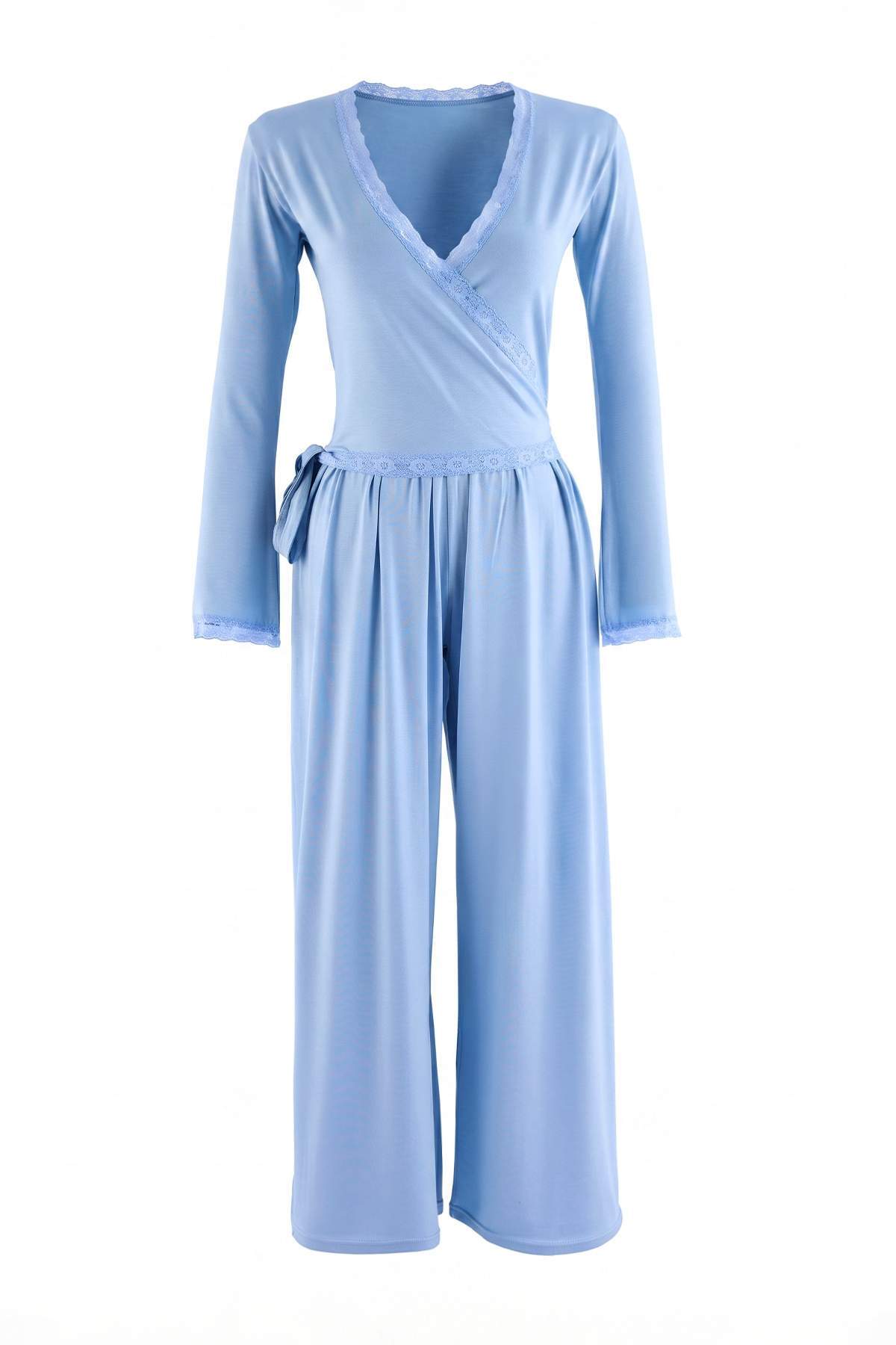 Trendyolmilla Açık Mavi Dantel Detaylı Kruvaze Viskon Örme Pijama Takımı THMAW27PT00065