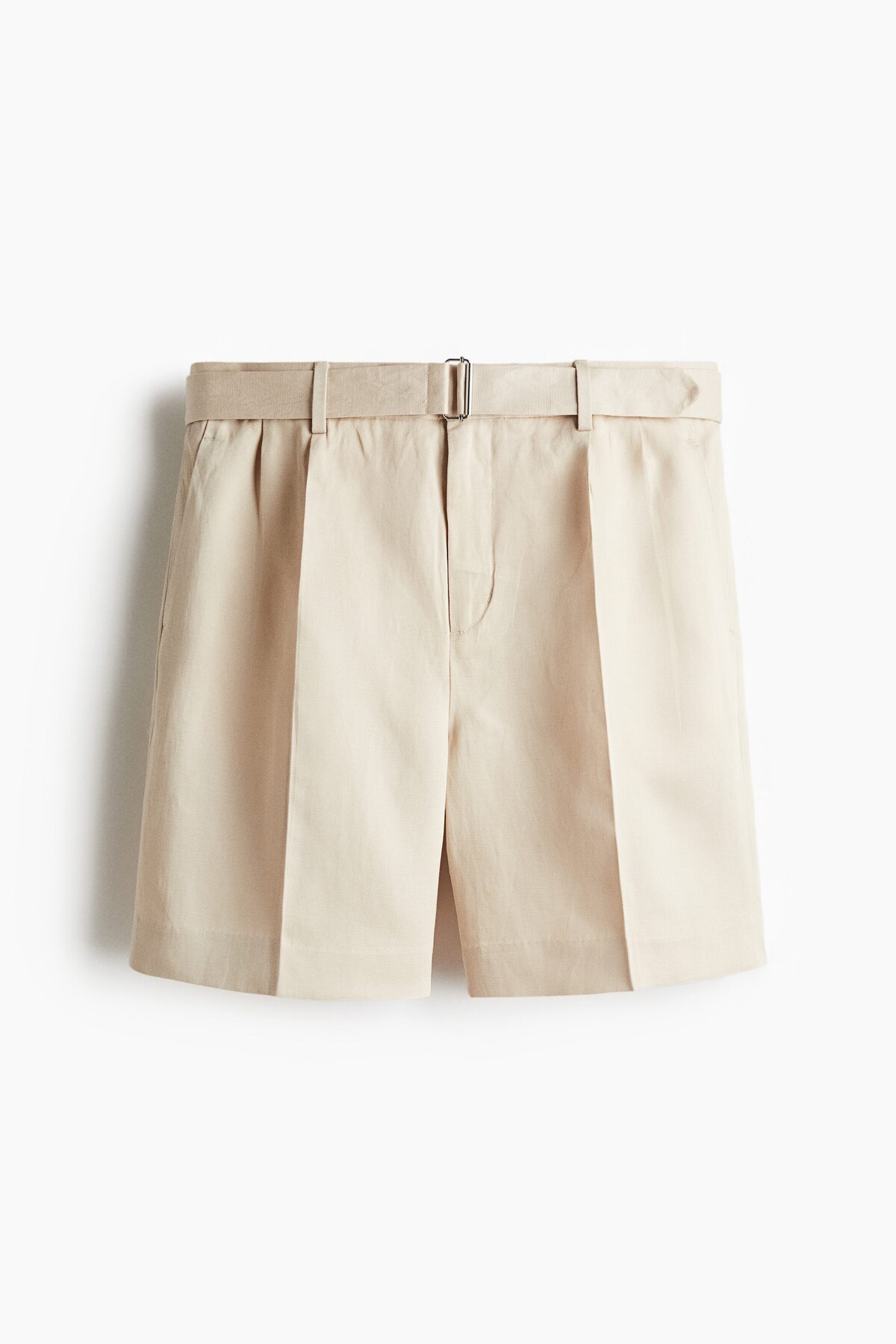 شلوارک شیک ساخته شده از ترکیب لیوسل، با تناسب اندام راحت. اچ اند ام شلوارک برمودا H&M