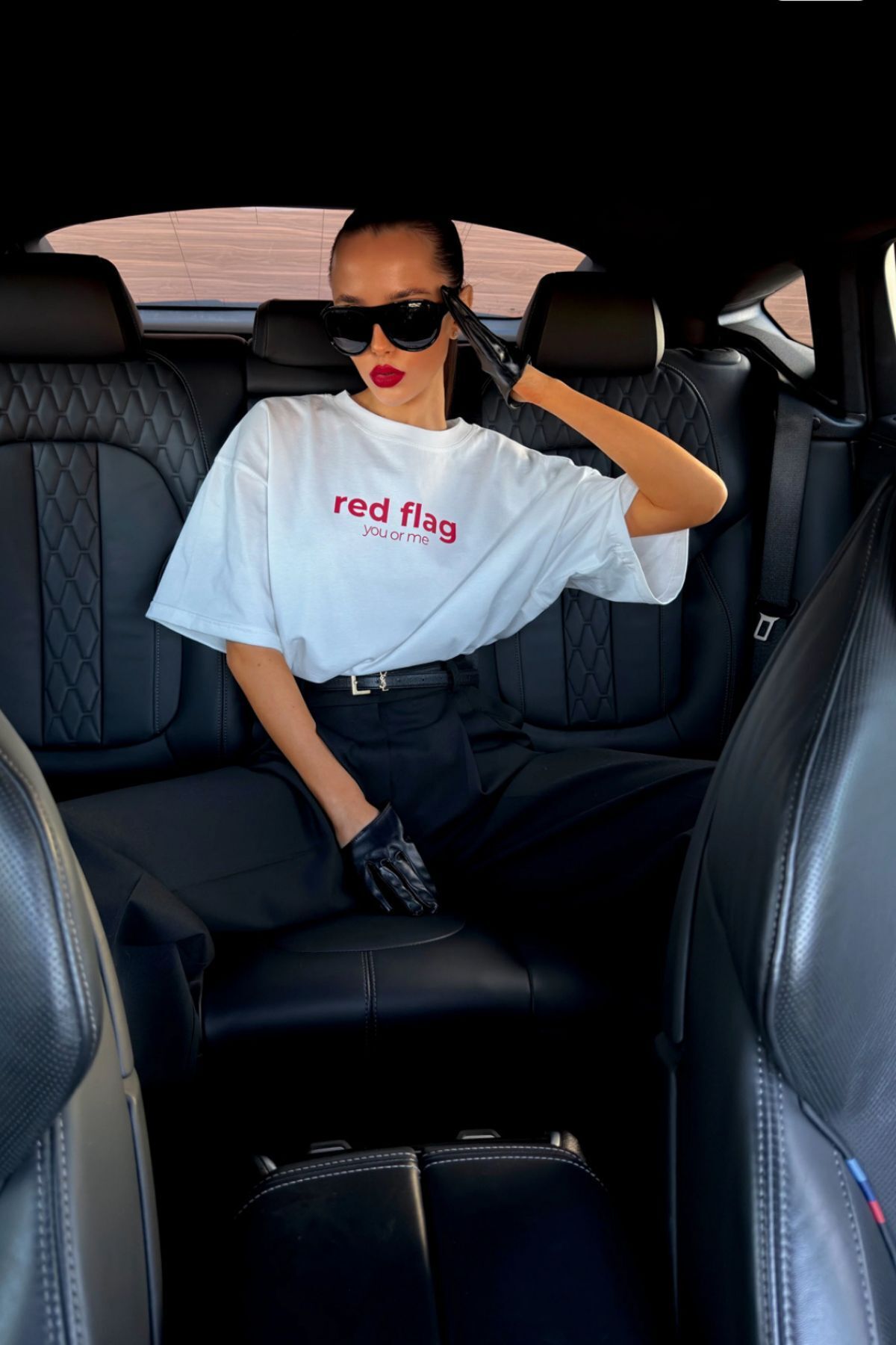 QUKA Red Flag Baskılı Beyaz %100 pamuk 24/1 Oversize Tshirt görsel 4