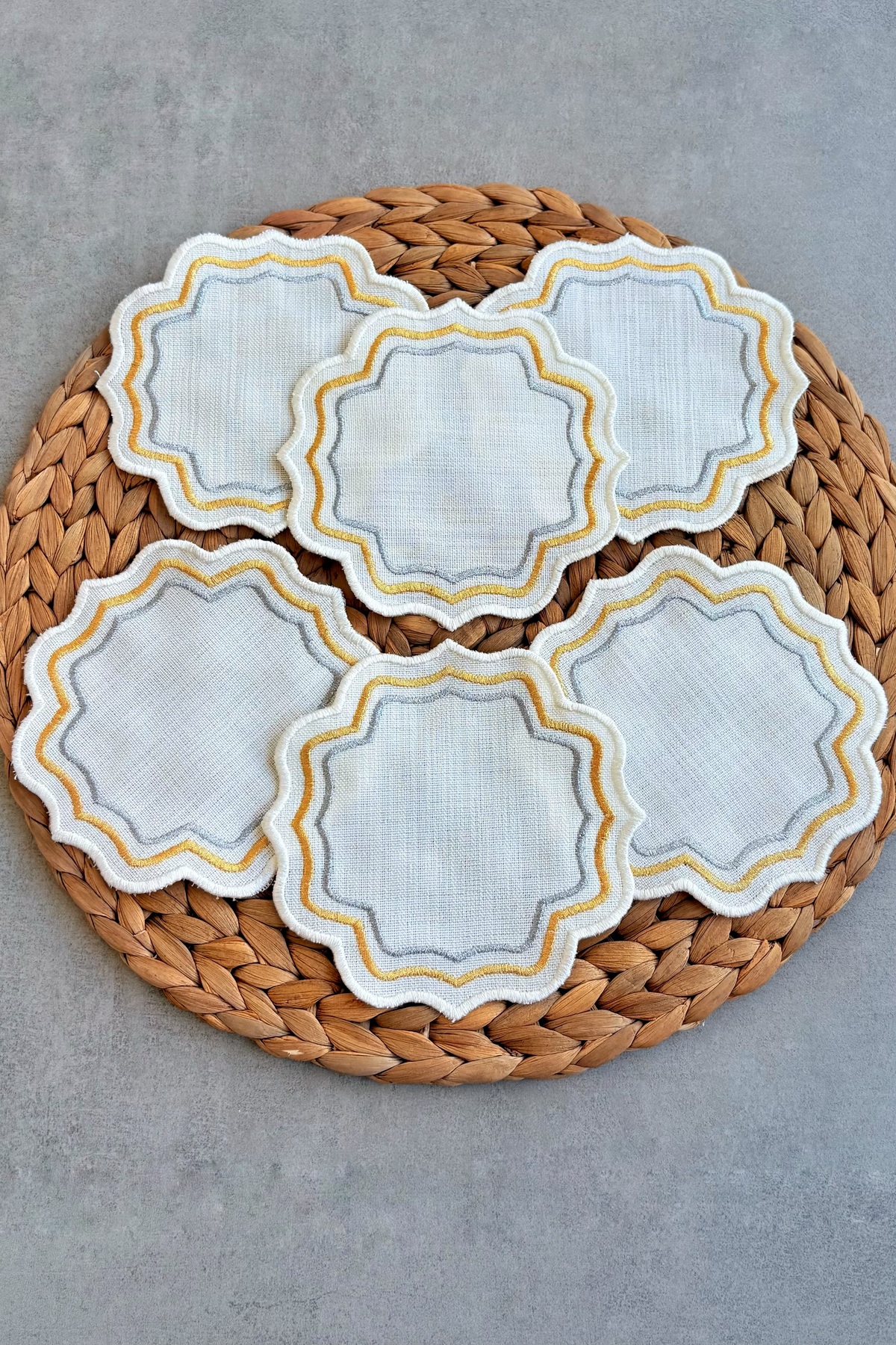 Gold and Silver Glitter Serving Napkin,Embroidered Coffee Coaster,6-Piece Cocktail Napkin,Coffee Coaster