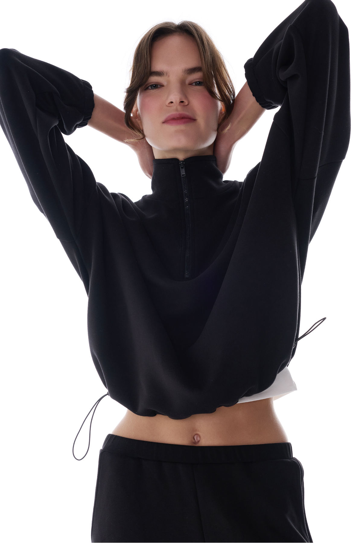 Penti  Siyah Silky Touch Dik Yaka Fermuarlı Crop Sweatshirt