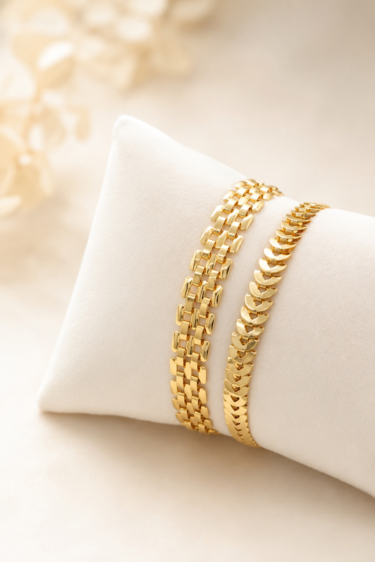 Women's Anti-Color 2-Piece Gold Bracelet Set