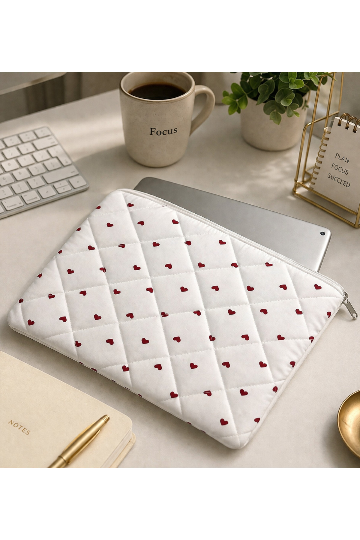 Love Heart Tablet Bag 10-11 Inch Quilted Case Washable Organizer