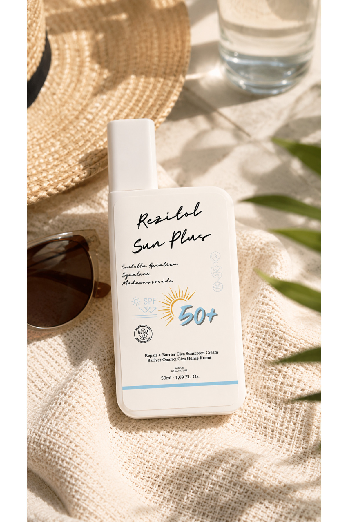 Rezitol Sun Plus Bariyer Onarıcı Cica Güneş Kremi 50ml SPF 50+ — SUN PLUS — تصویر 3 از 6