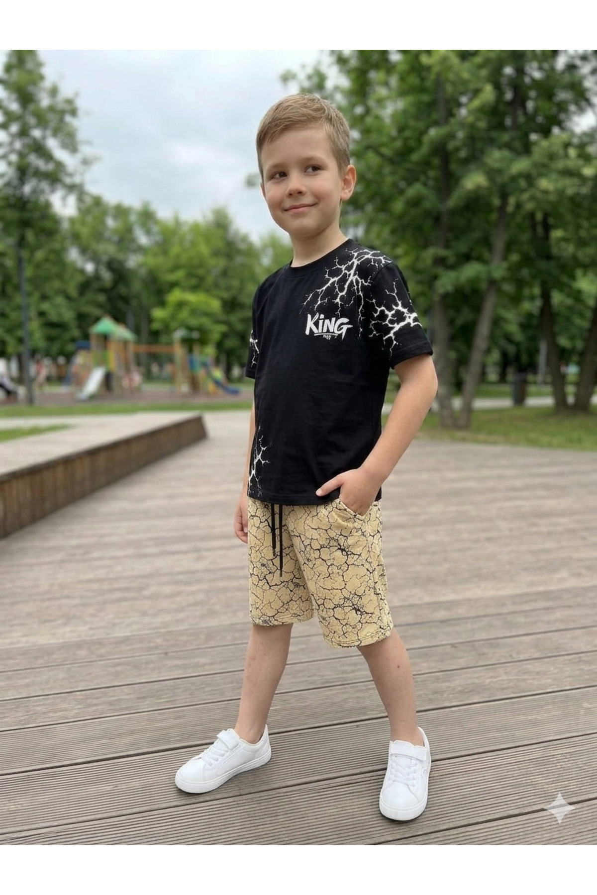 King Printed Boy Crack Pattern Oversize Set with Shorts