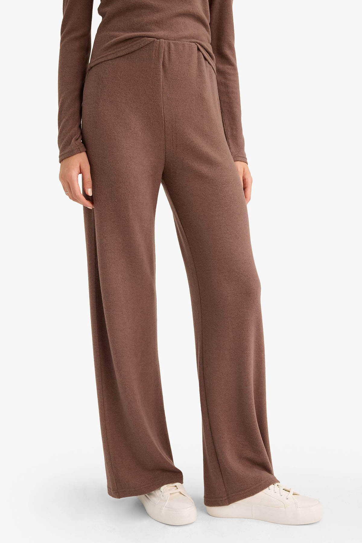DeFacto Beli Lastikli Wide Leg Geniş Paça Eşofman Altı F0981AX25WN