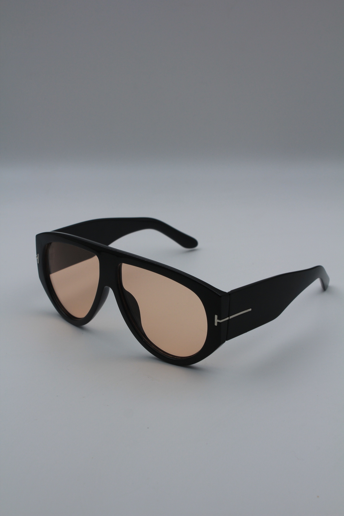 MissBella Eyewear - BOLD Kalın Siyah Kemik Çerçeveli Retro Kadın Güneş Gözlüğü görsel 3