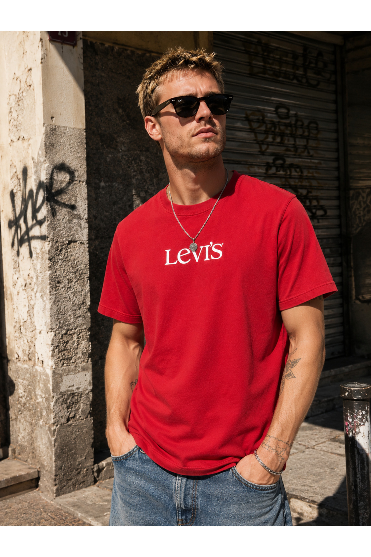 تی‌شرت گرافیکی طرح قدیمی لیوایز تی شرت ورزشی Levi's