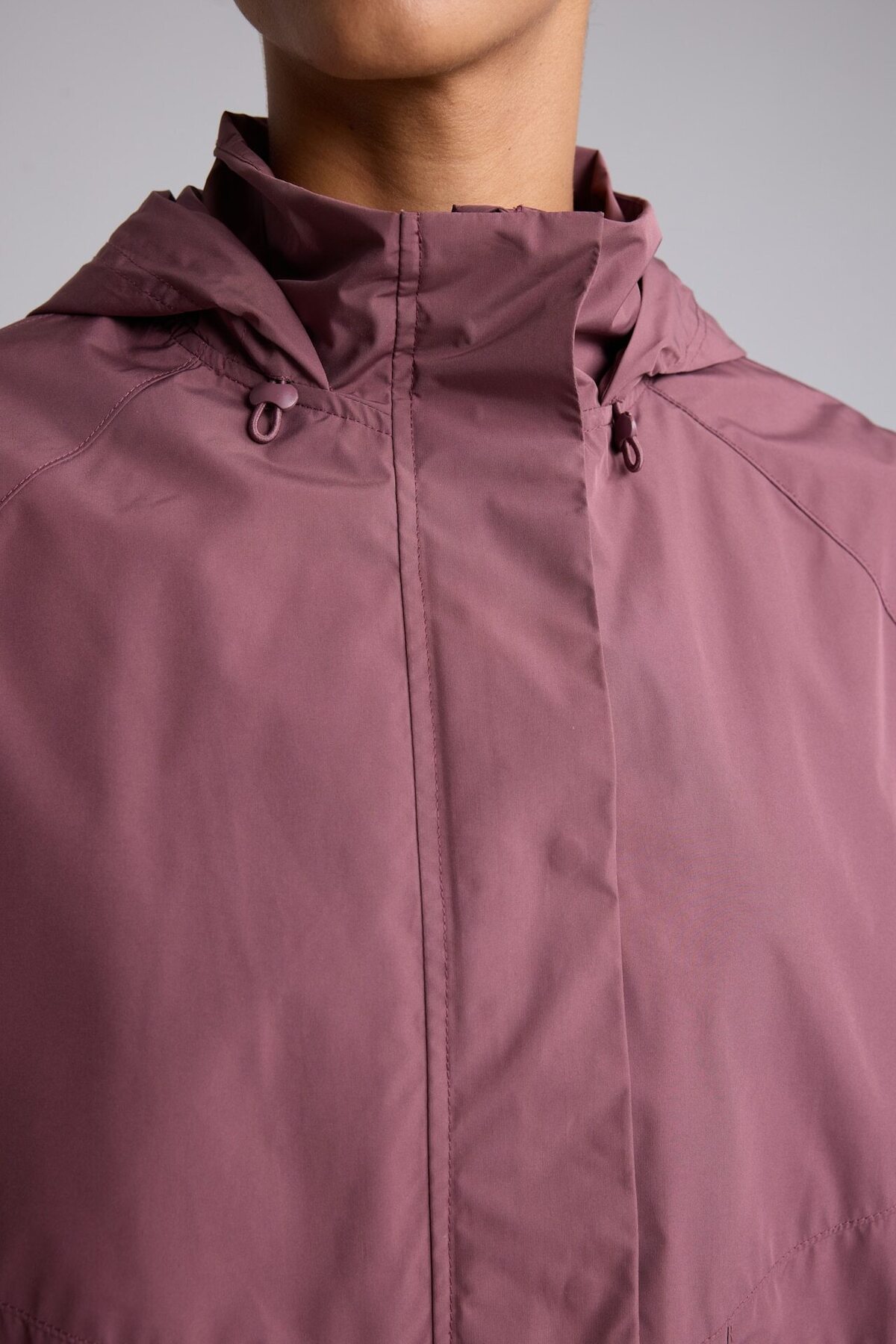 DeFacto Rüzgar Geçirmez Regular Fit Reglan Kollu Kapüşonlu Yağmurluk C4949AX26AU görsel 4
