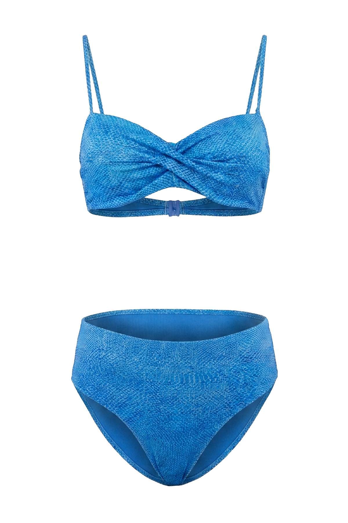 Trendyolmilla Yılan Desenli Simli Dokulu Balconette Kaplı Drapeli Yüksek Bel Hipster Bikini Takımı TBESS26BT00108