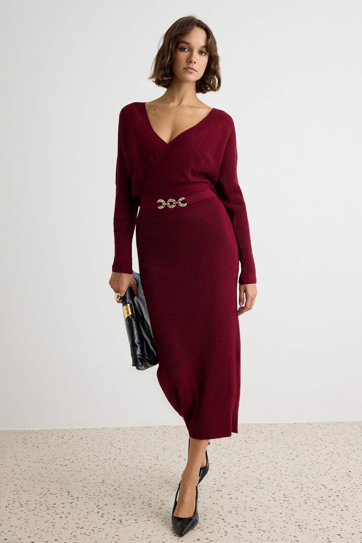 Trendyolmilla Bordo Kruvaze Kemer Detaylı Bodycone Düz Maxi Triko Elbise TWOAW27EL00069