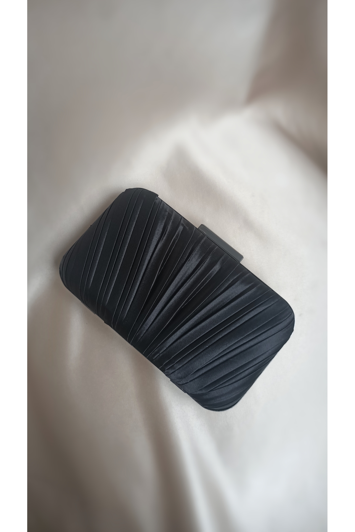 Gül karatekin gk Kadın Siyah Özel Tasarım Pilise Model Zincirli Abiye Çanta Düğün Davet Nişan Clutch Portföy Çanta görsel 4