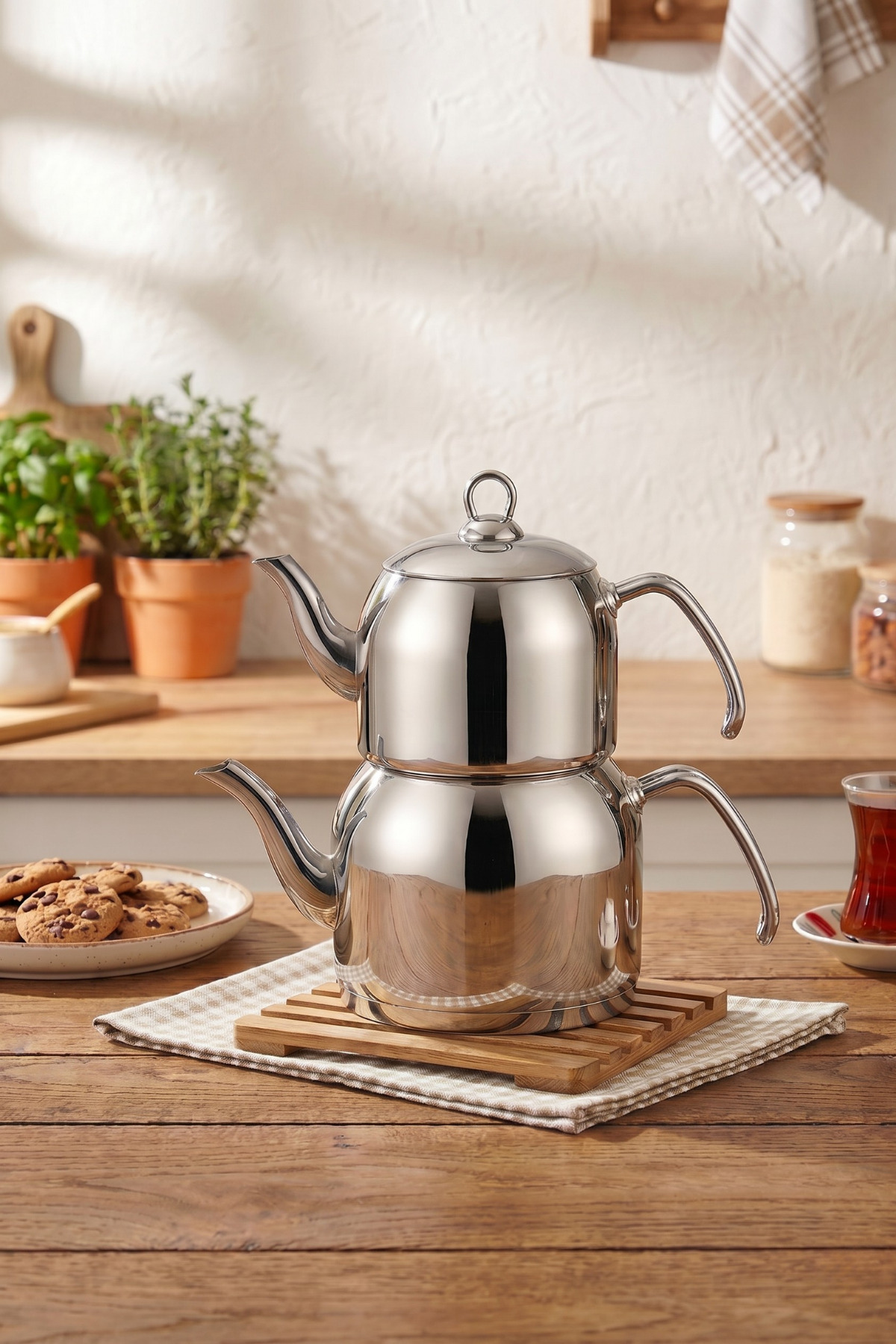 Violet Mini Size Stainless Steel Teapot 1.9Lt (0.7 +1.2Lt) with Strainer