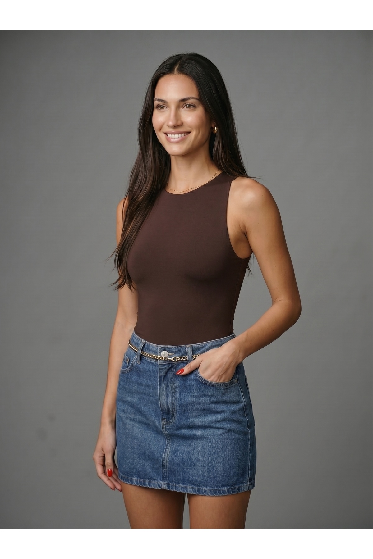Kadın Kahverengi Halter Yaka Slim Fit Likralı Bodysuit Günlük Şık Çıtçıtlı Body 3