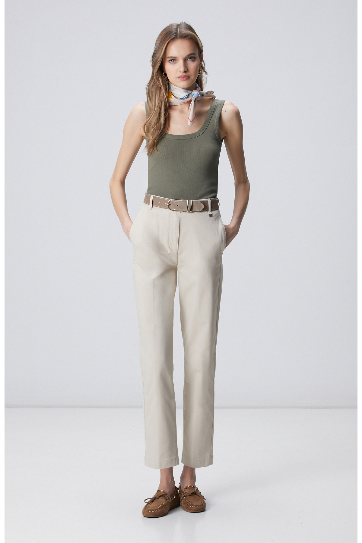 Beige Basic Casual Pants