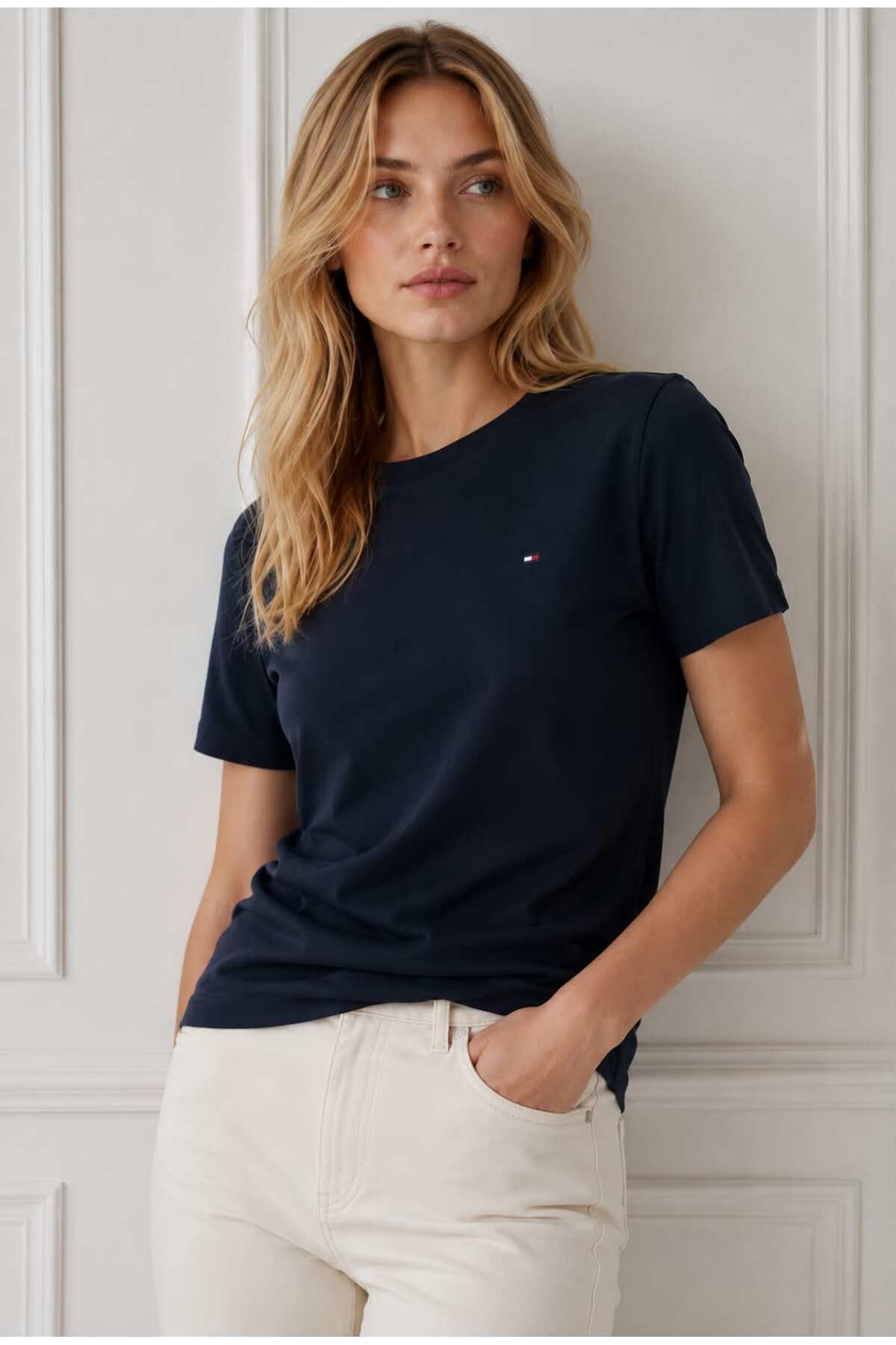 Tommy Hilfiger Modern Pamuklu Kadın T-Shirt görsel 3