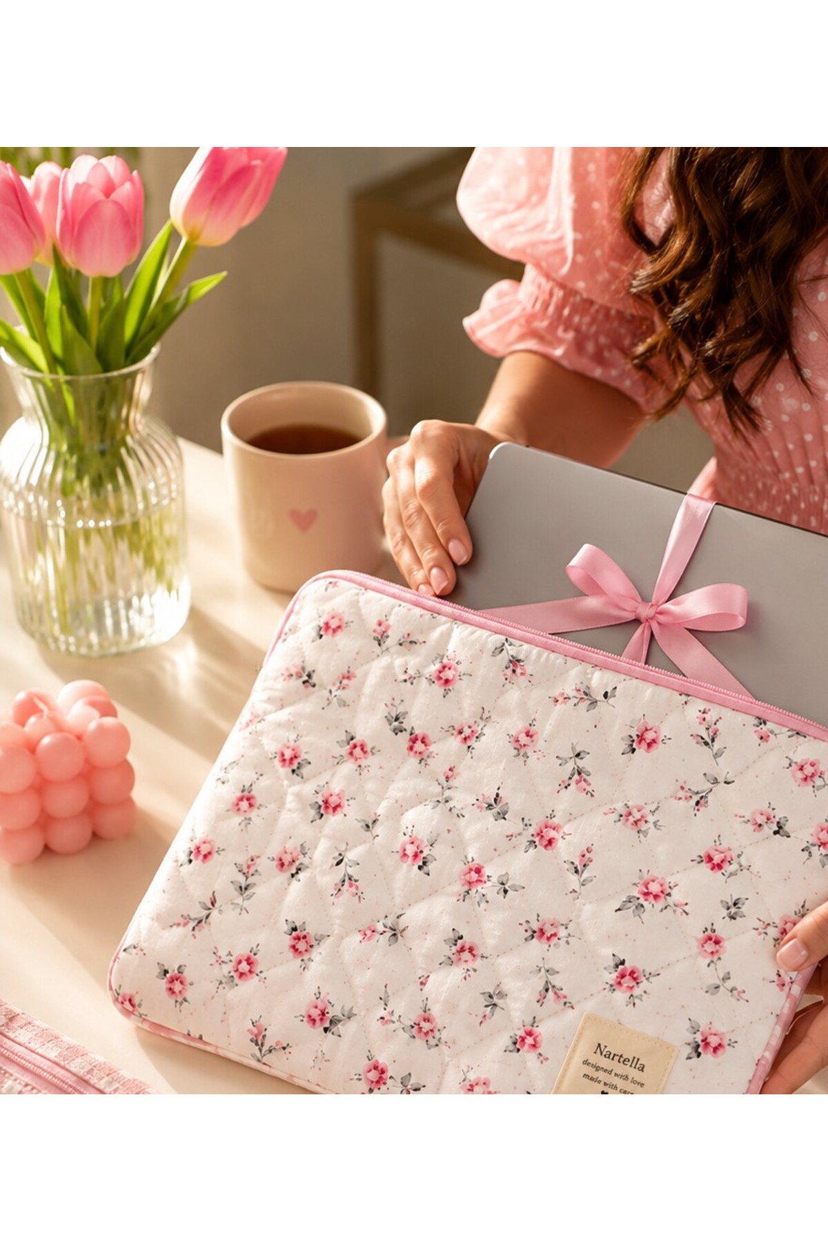 Pink Rose Patterned Tablet Bag 10-11 Inch Quilted Case Washable Organizer Roses Series