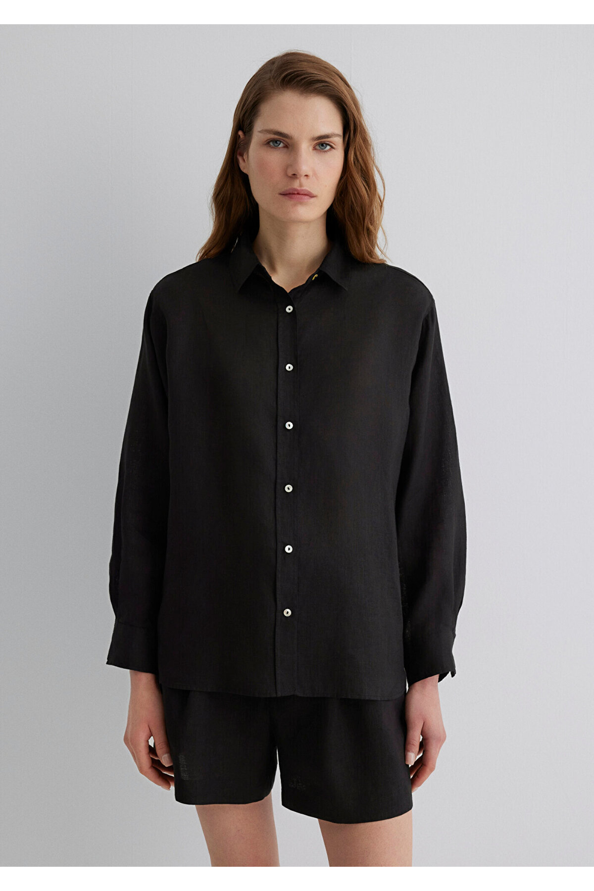 Siyah Keten Gömlek Loose Fit / Bol Rahat Kesim 1210747-900 — رنگارنگ — تصویر 5 از 8