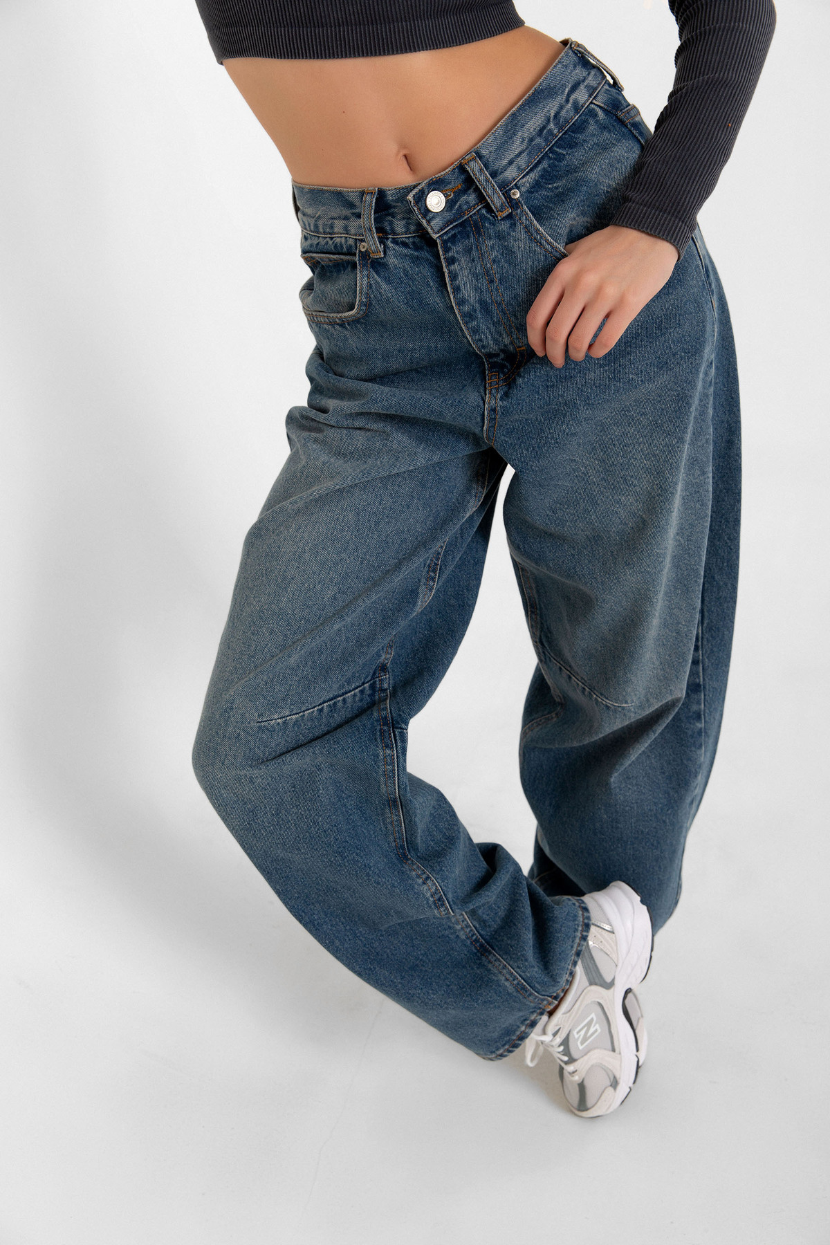 Maule Toka Detaylı Bol Kesim Geniş Paça Rahat Baggy Jean Kot Salaş Kadın Pantolon @Milano görsel 4