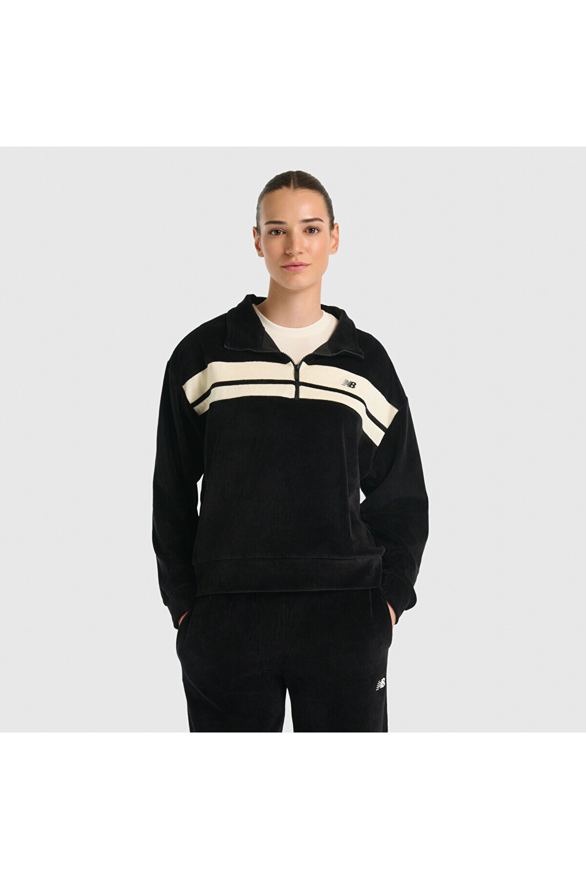 New Balance WNC3551 Kadın Sweatshirt görsel 2