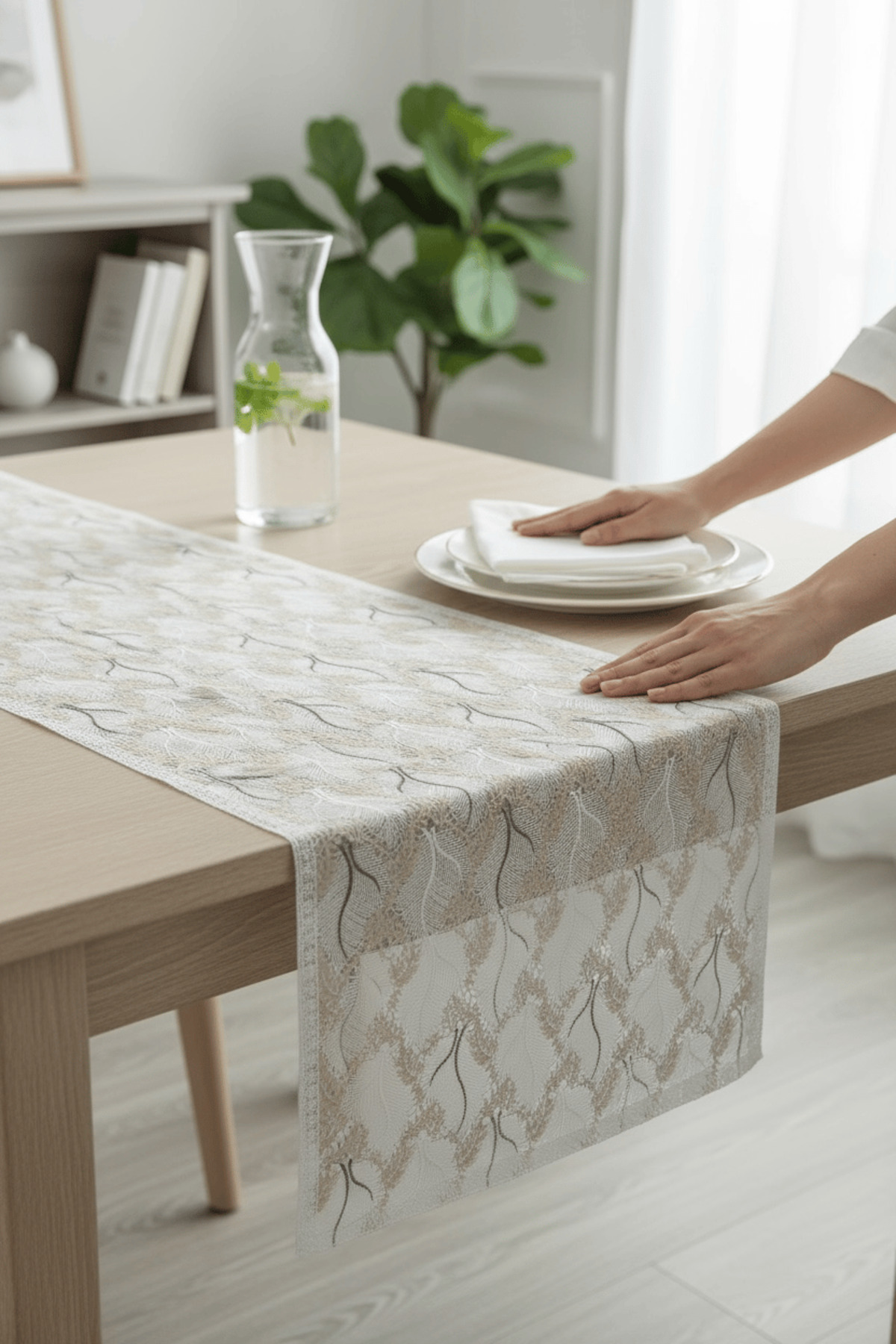 50CM/1-3-5-10-15MT LACE PVC WIPEABLE SHELF COVER,NON-SLIP SOLE, REFRIGERATOR, SHOE RACK,DRAWER COVER