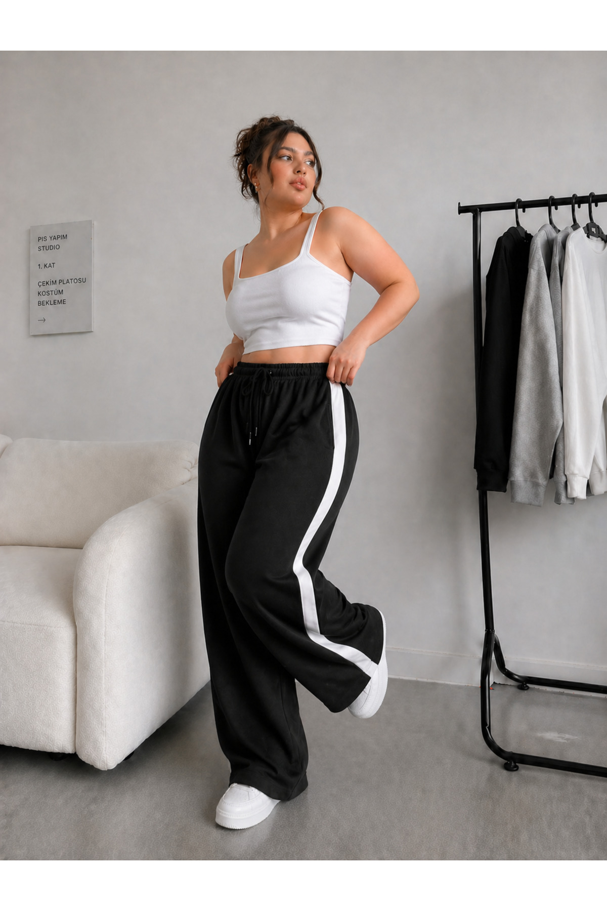 DAXİS Sportwear Company KADIN BAGGY BOL PAÇA ŞERİT DETAYLI EŞOFMAN ALTI görsel 3