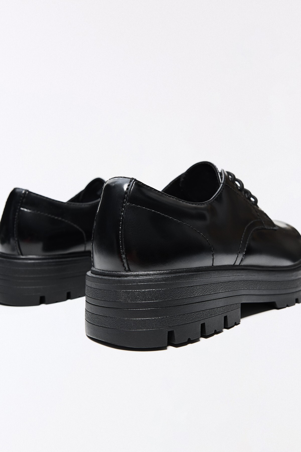 Bershka Blucher ayakkabı görsel 5