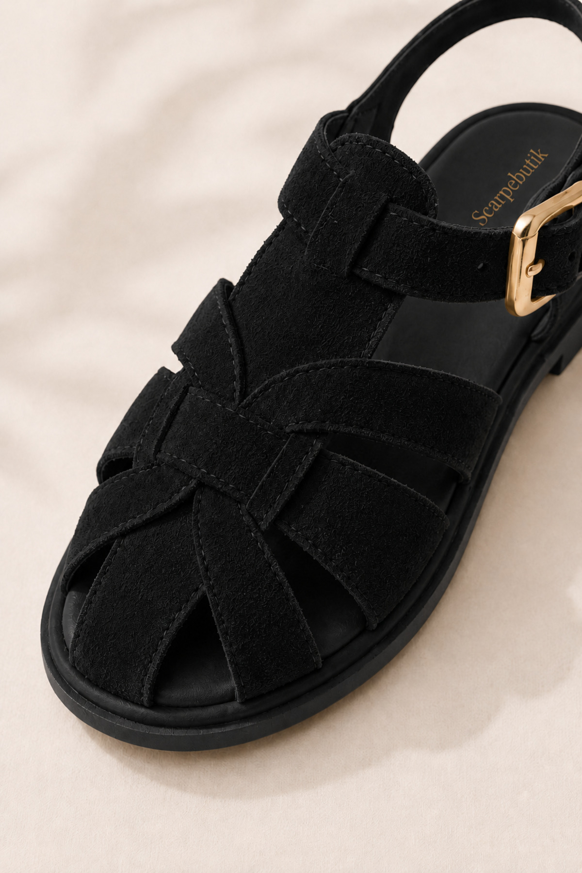 Scarpebutik Kadın Siyah Süet Kafes Toka Detaylı Sandalet görsel 5