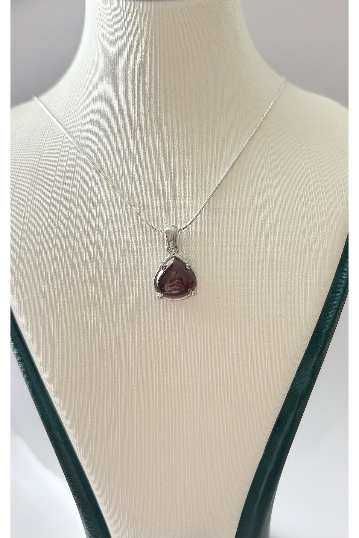 İtalyan Zincirli Garnet Taşlı Desenli 925 Ayar Kolye - 2