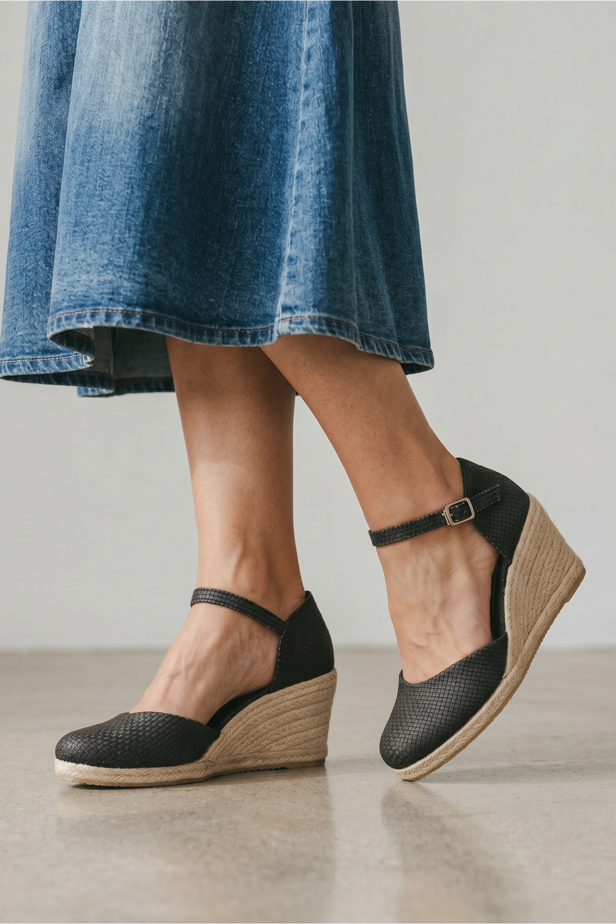 Y&D Shoes Siyah Dokulu Espadril Dolgu Topuk Sandalet görsel 6