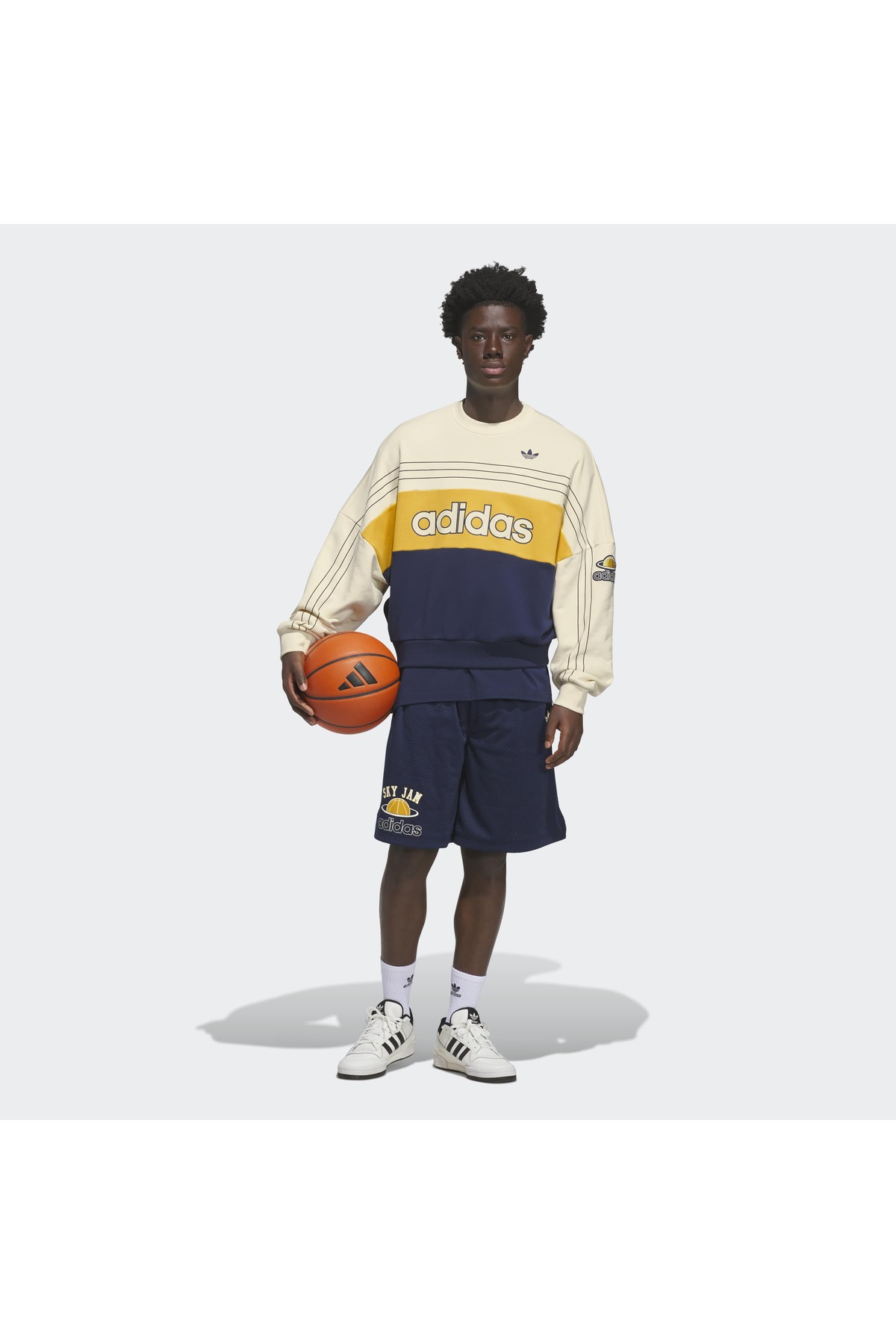 adidas Varsity Crew Unisex Yetişkin Spor Sweatshirt KS8191 görsel 3