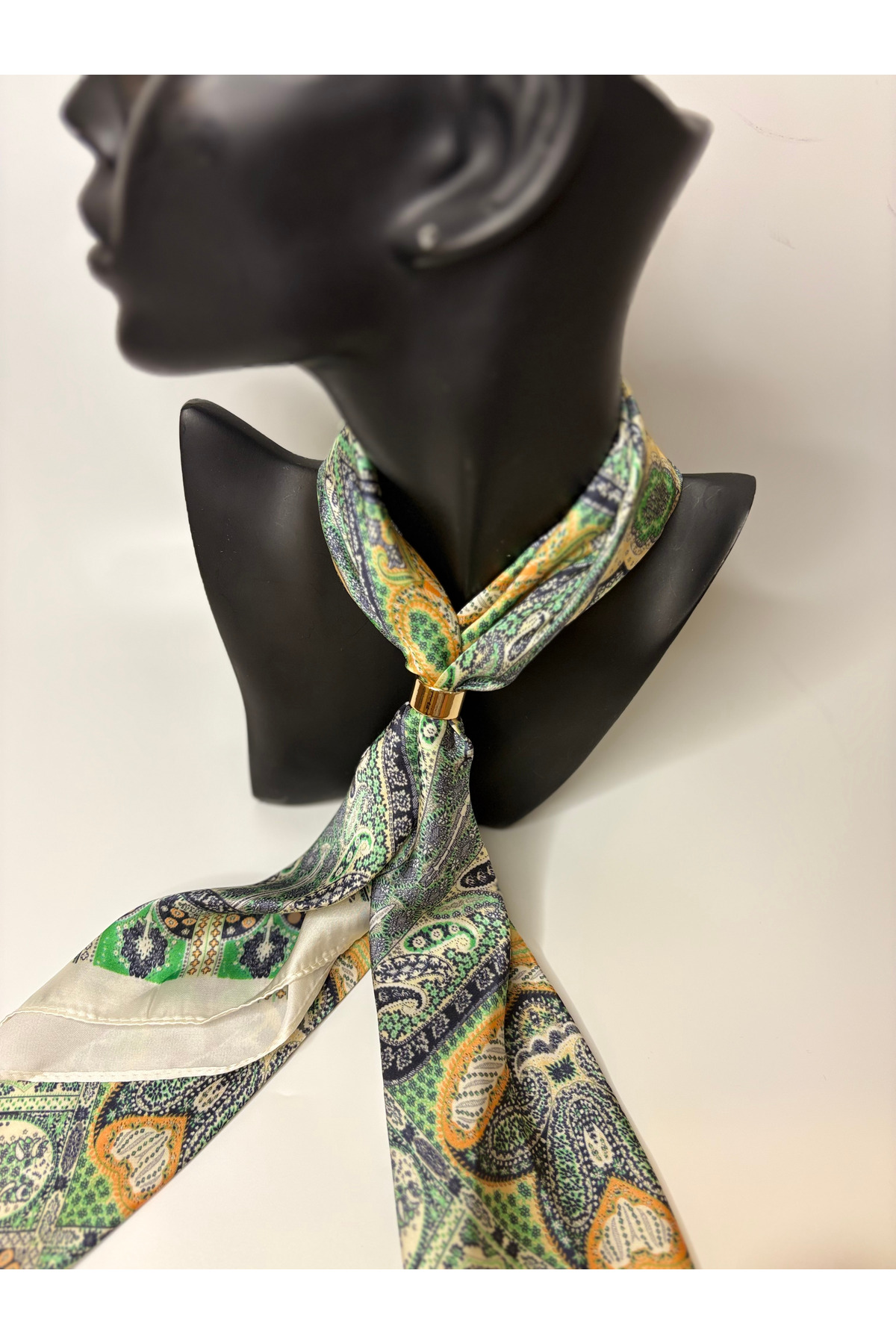 Shawls and Scarves 🧣 40-80% off! | Cozy Elegance - 2026