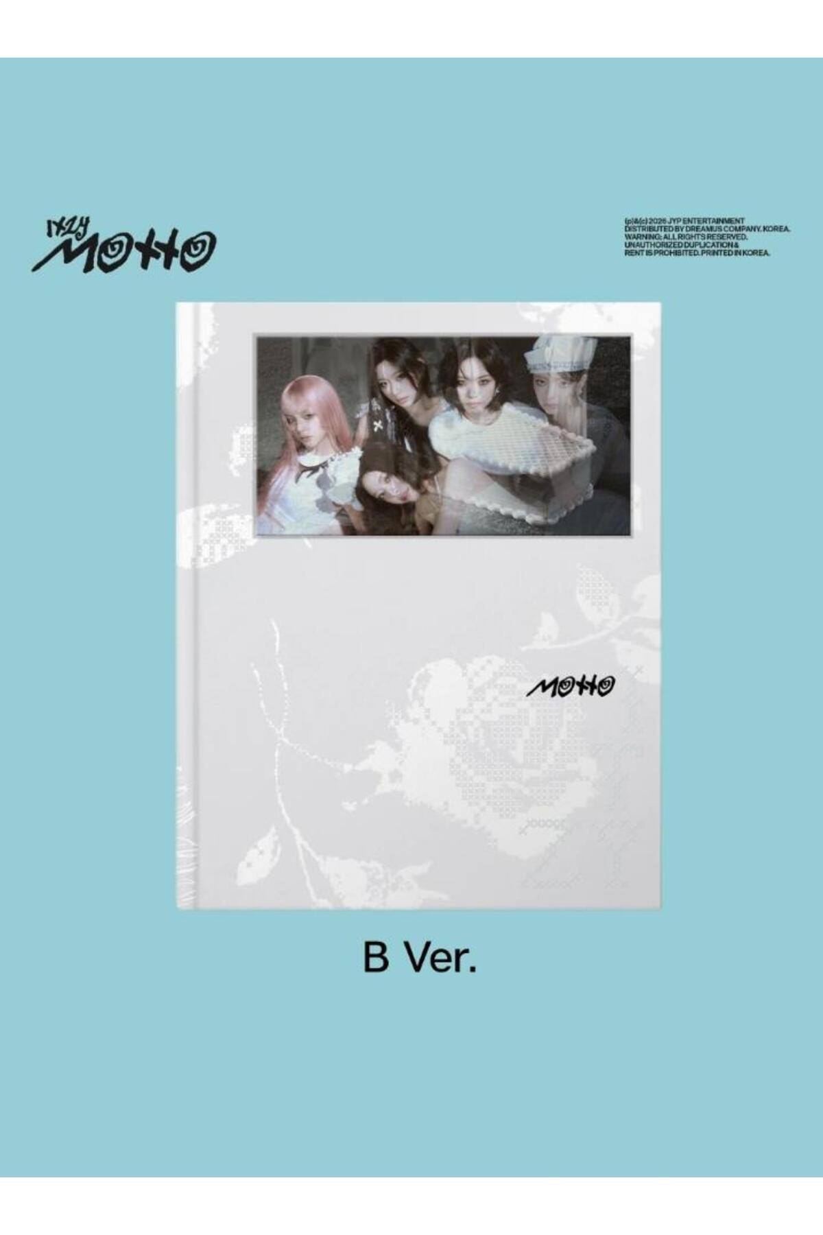 tays store ITZY - [Motto] PHOTOBOOK Ver. Album - Fiyatı, Yorumları
