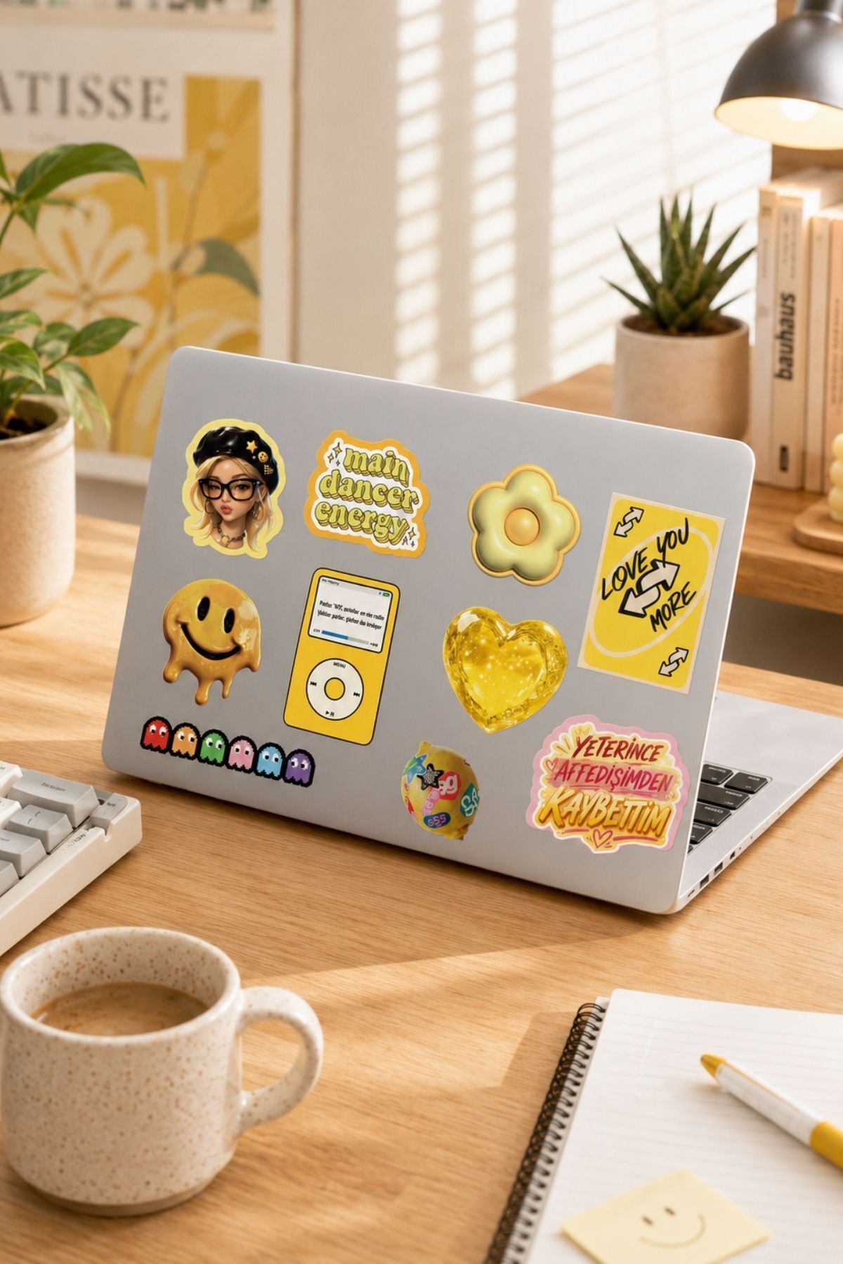 Manifest Esin Sarı Sticker Seti, GirlBand Temalı Dekoratif Laptop ve Telefon Etiketi