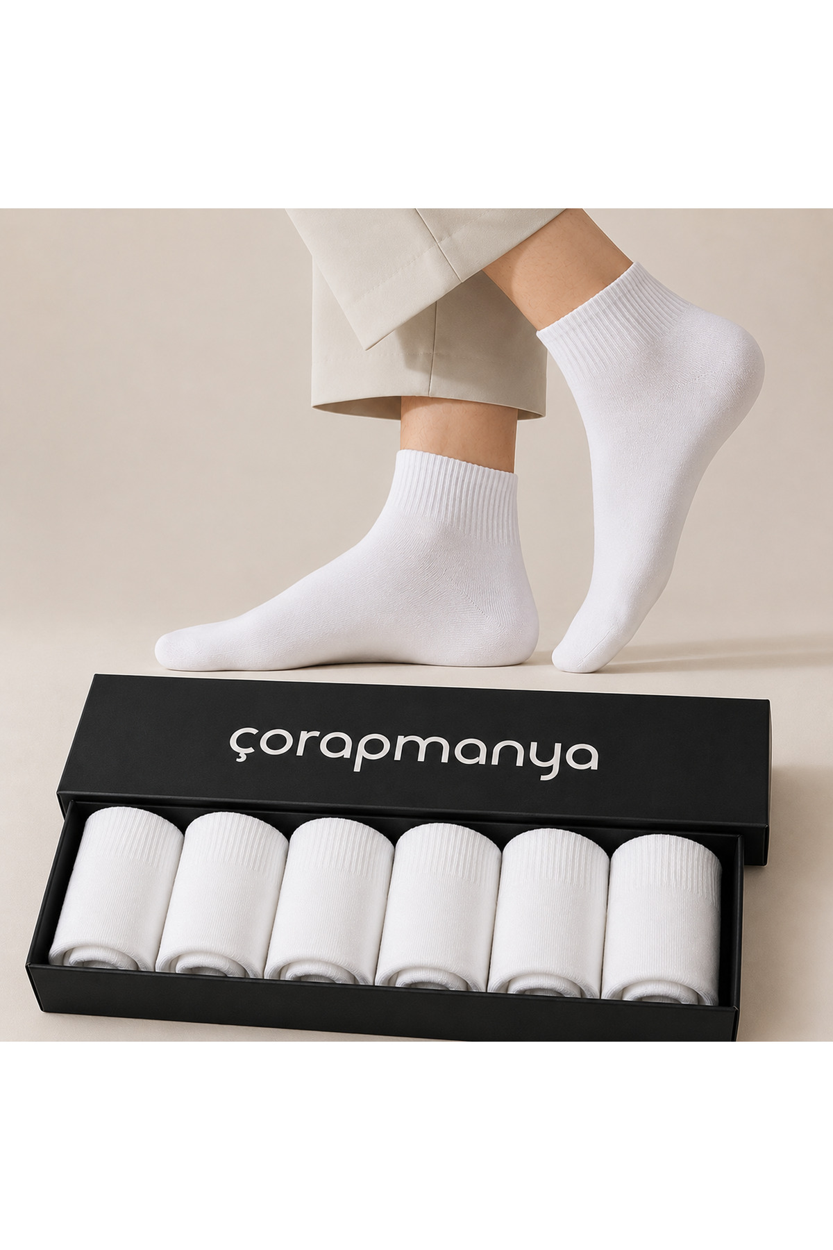 çorapmanya 5 Çift Pamuklu Siyah - Beyaz Rahat Erkek Spor Yarım Konç Çorap (Özel Kutulu)