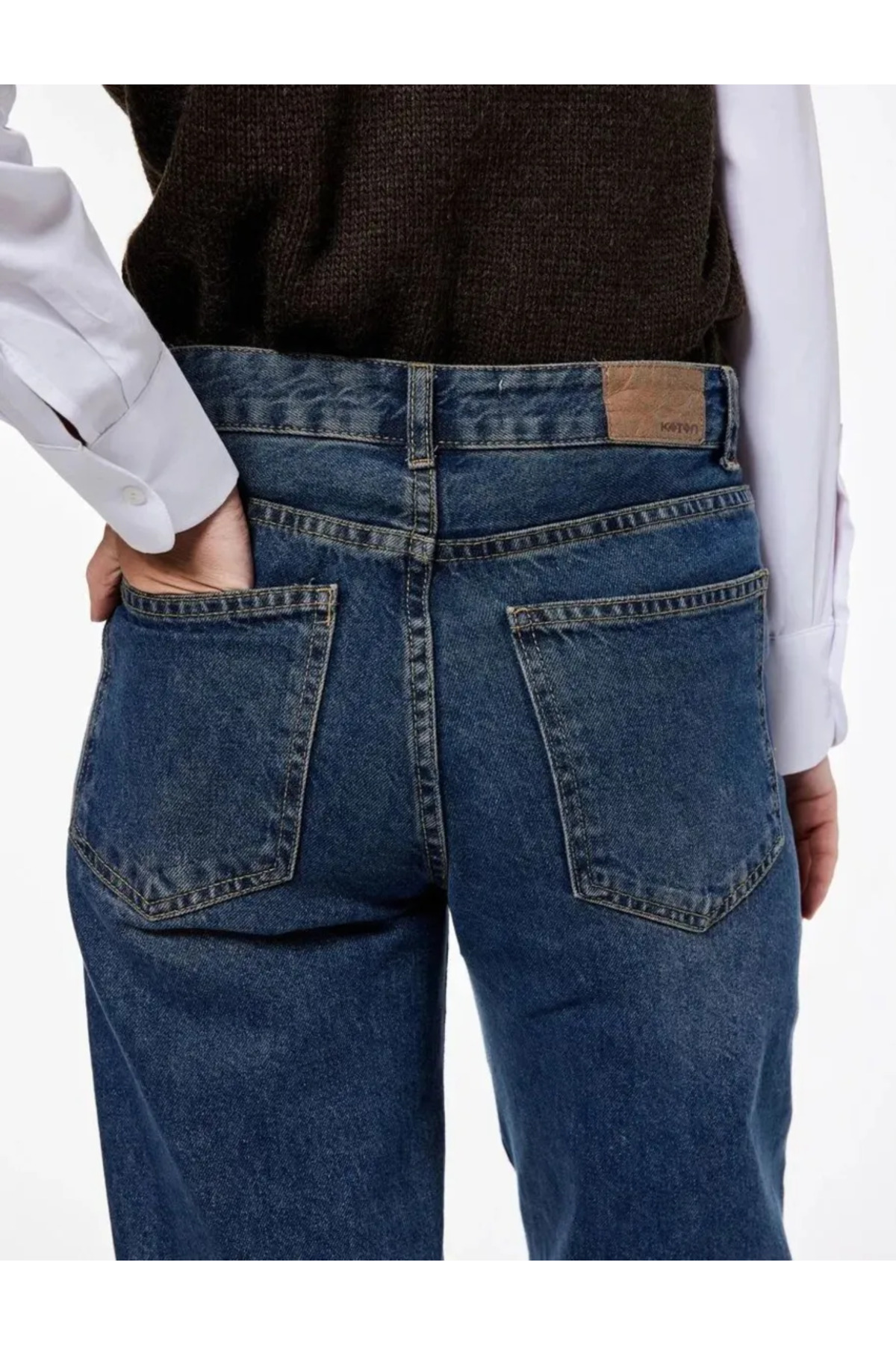 Koton Pamuklu Düz Kesim Düz Paça Jean Pantolon - Straight Jeans görsel 3