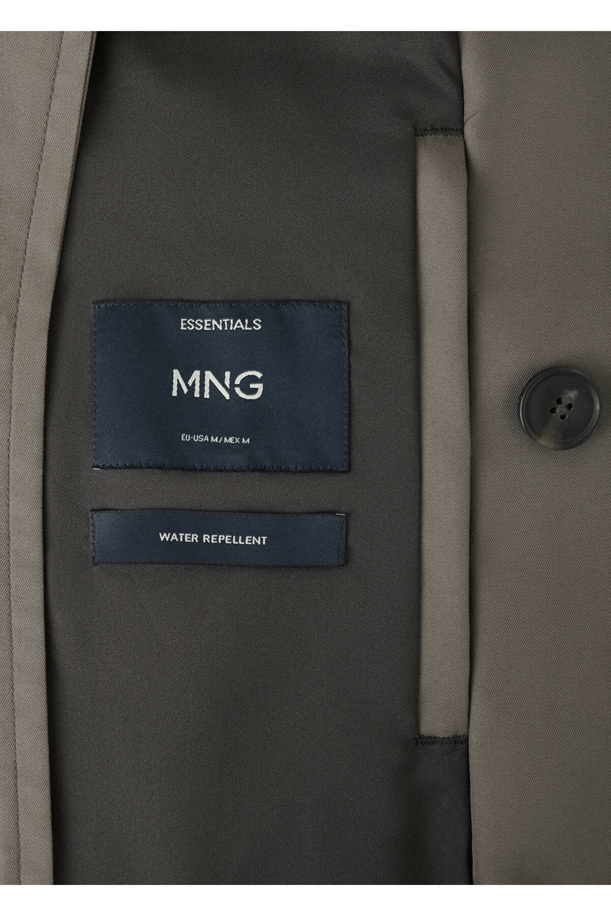 MANGO Man Kemerli su itici trençkot görsel 5